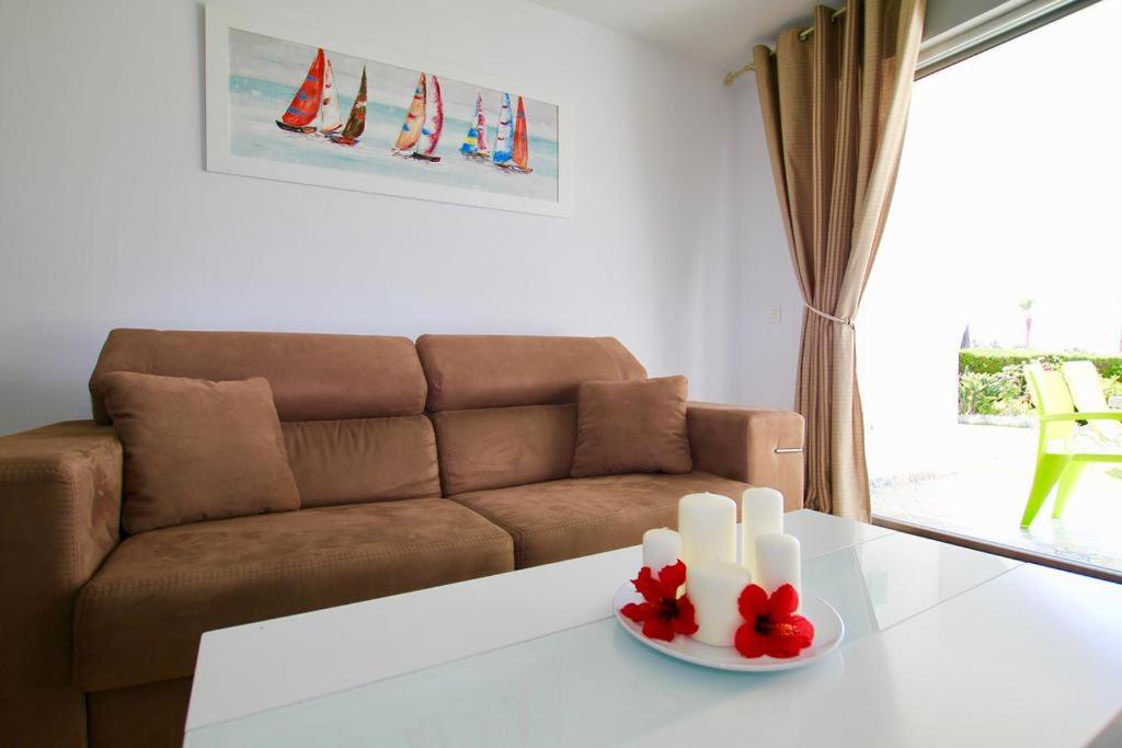 Miraflores Sea View Apartment with Garden
