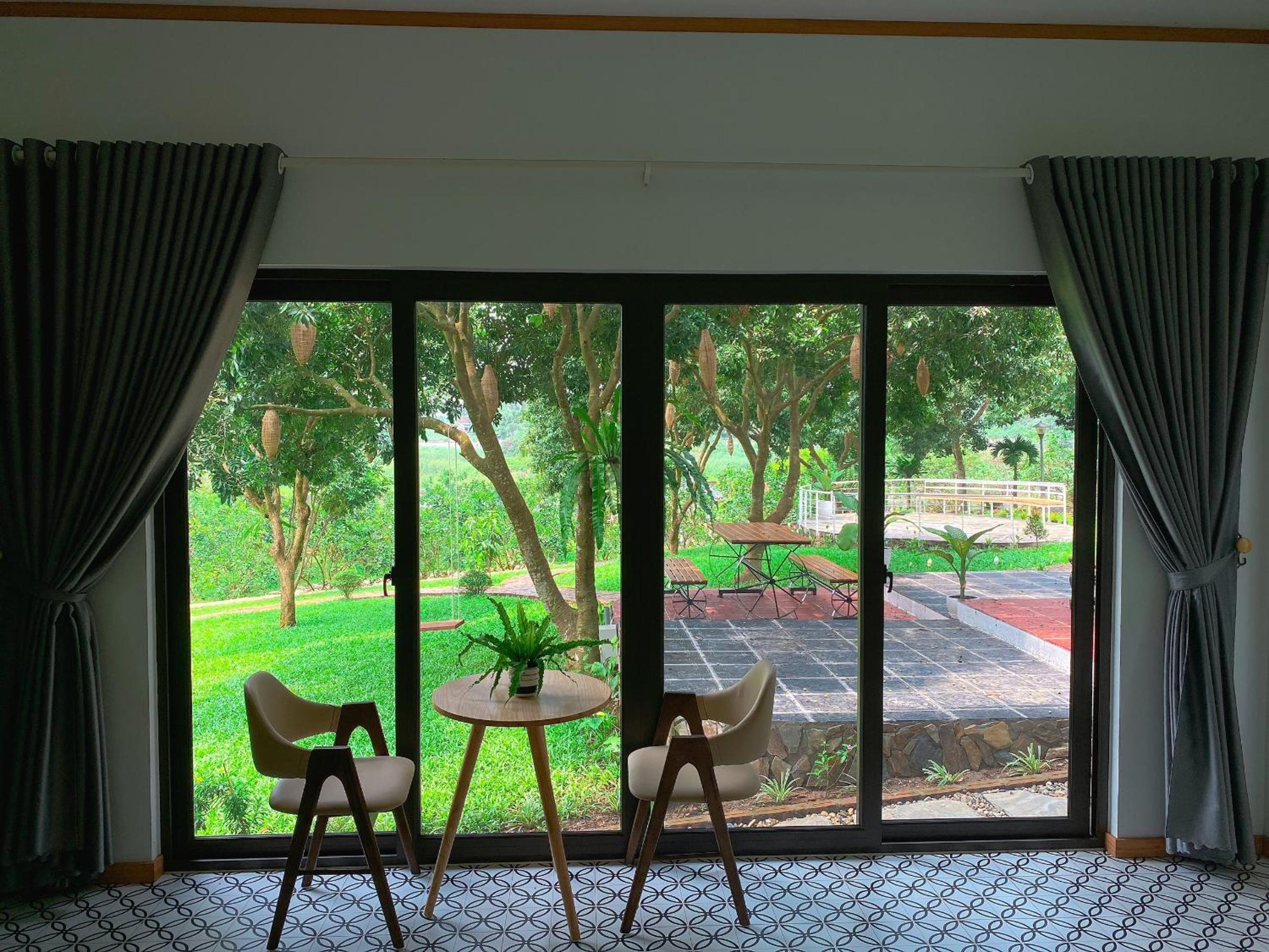 Green Hill Ba Vi Venuestay