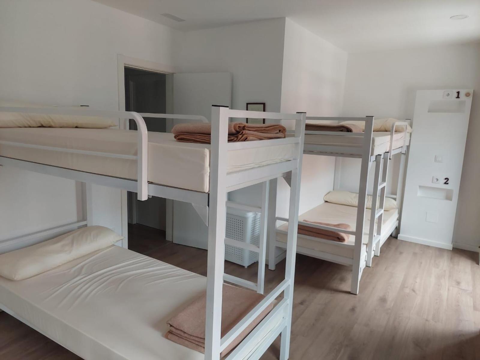 ALBERGUE CASTELOS