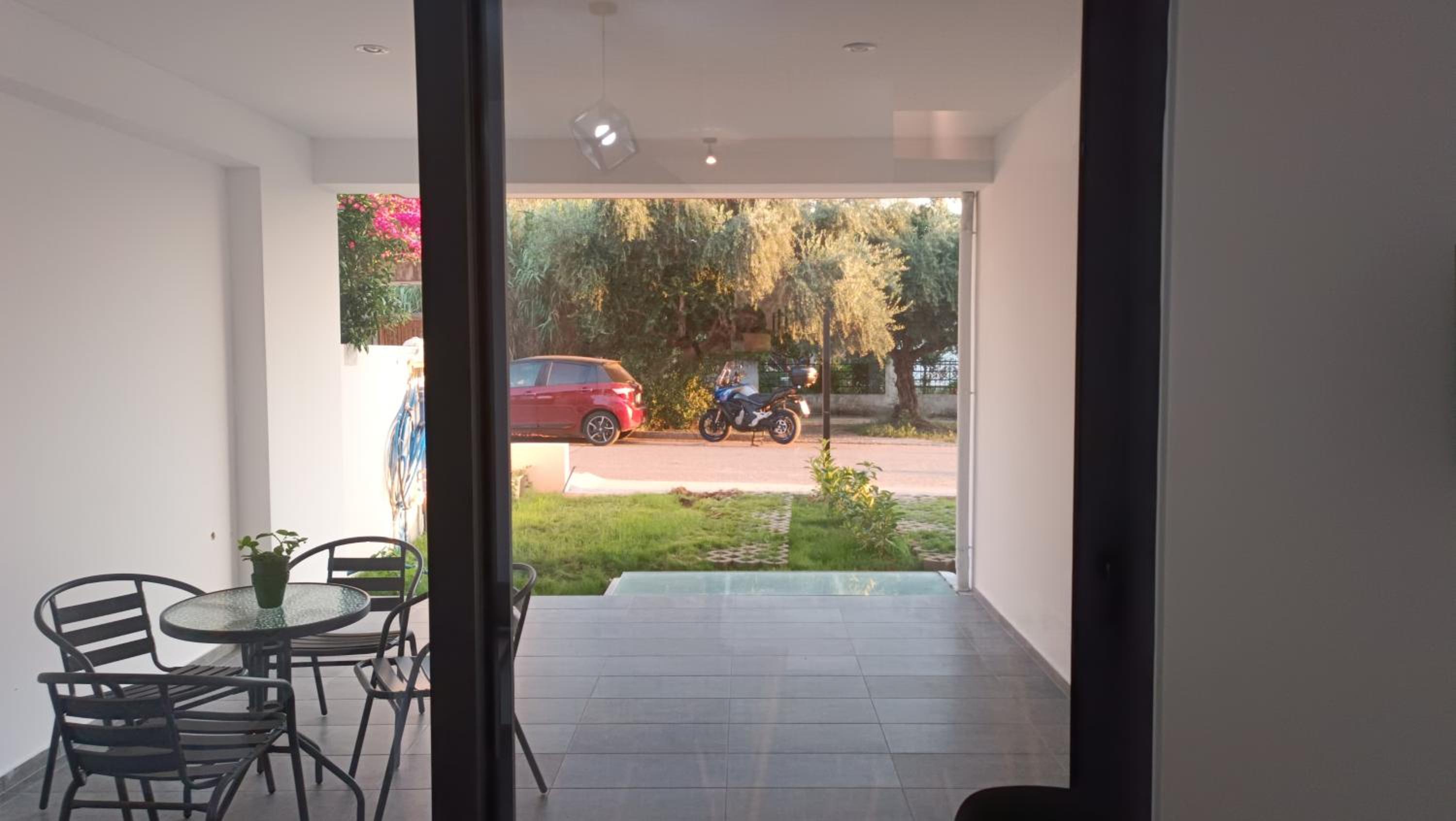 Pagani Green - Luxury Maisonette I2 view 3