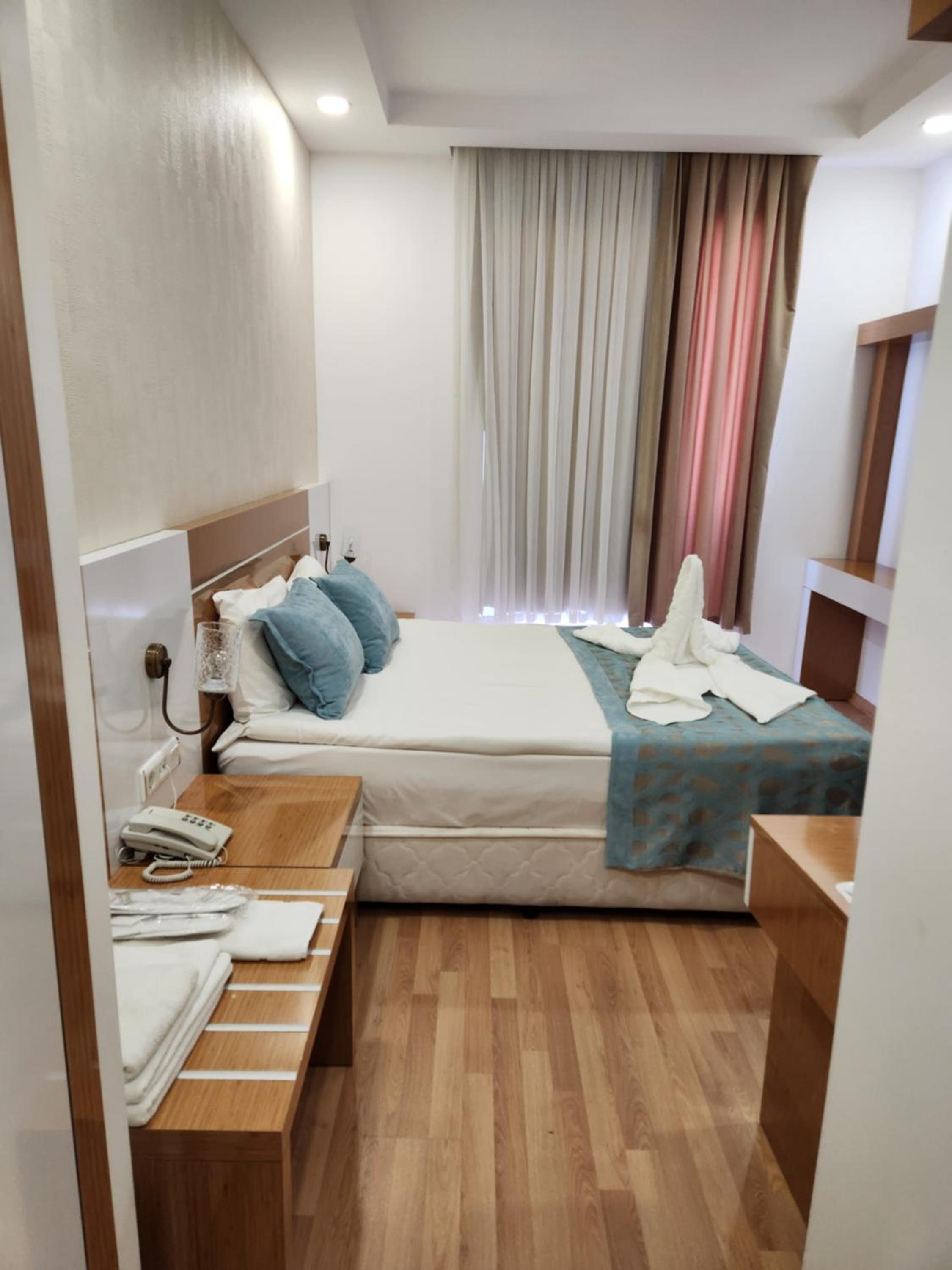 Esperanza Hotel - Image 27