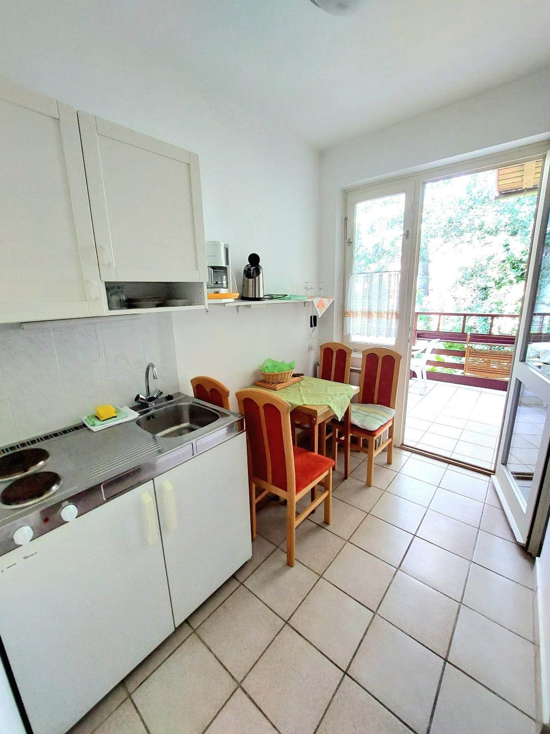 LEO VILLA - FAMILY APARTMENT view 5