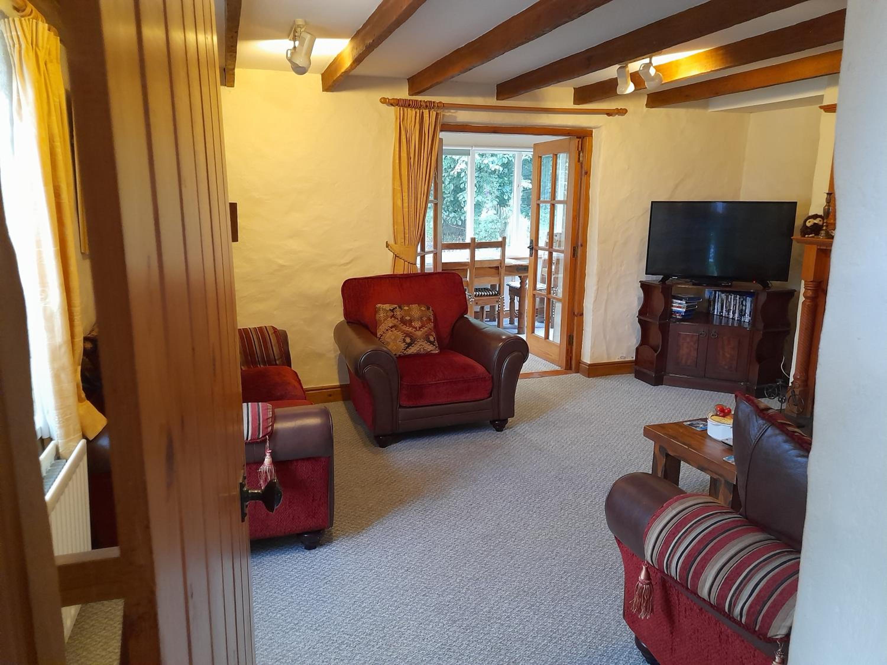 Moira Cottages at Berwickhall Sleeps 8