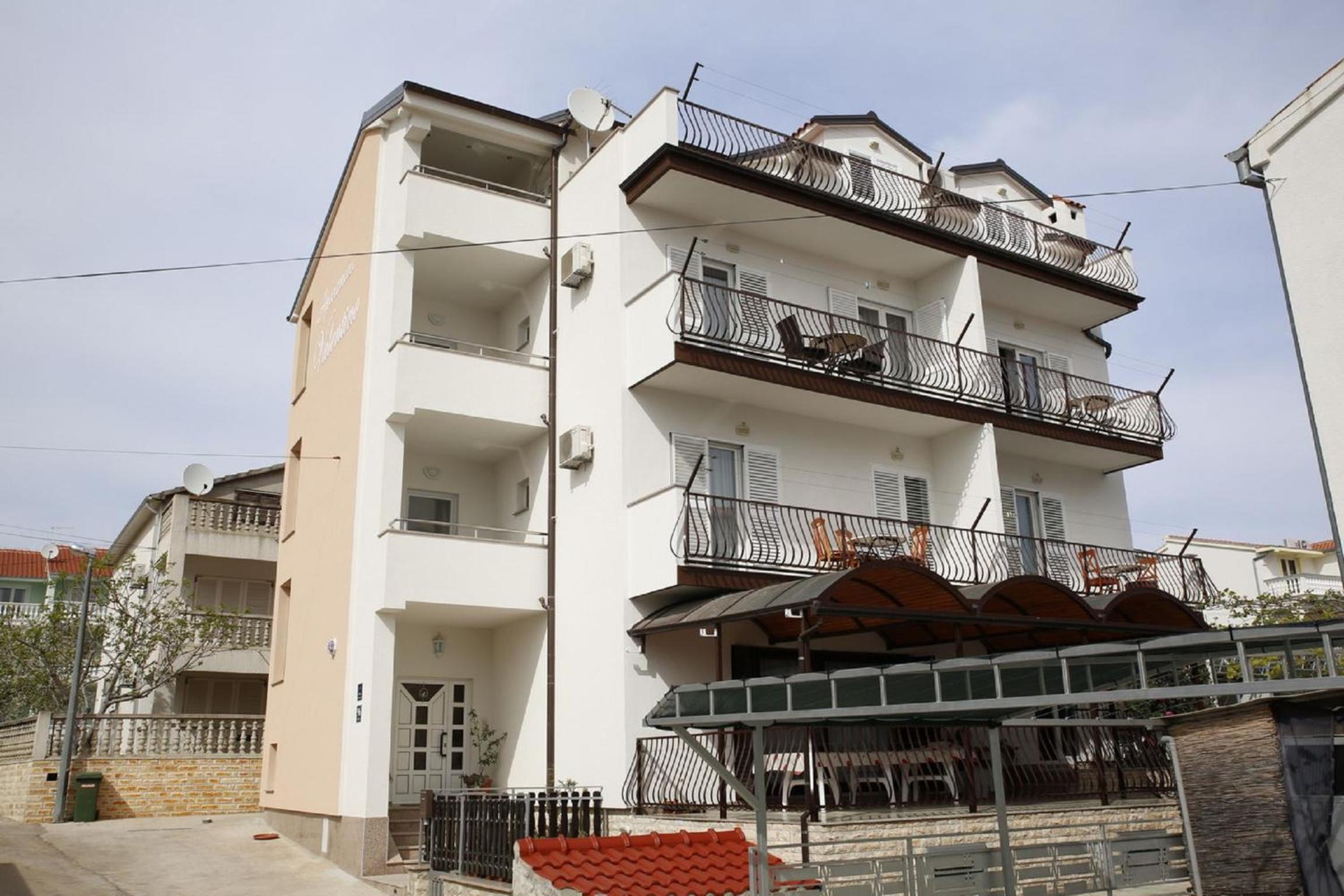 Apartments Valentino
