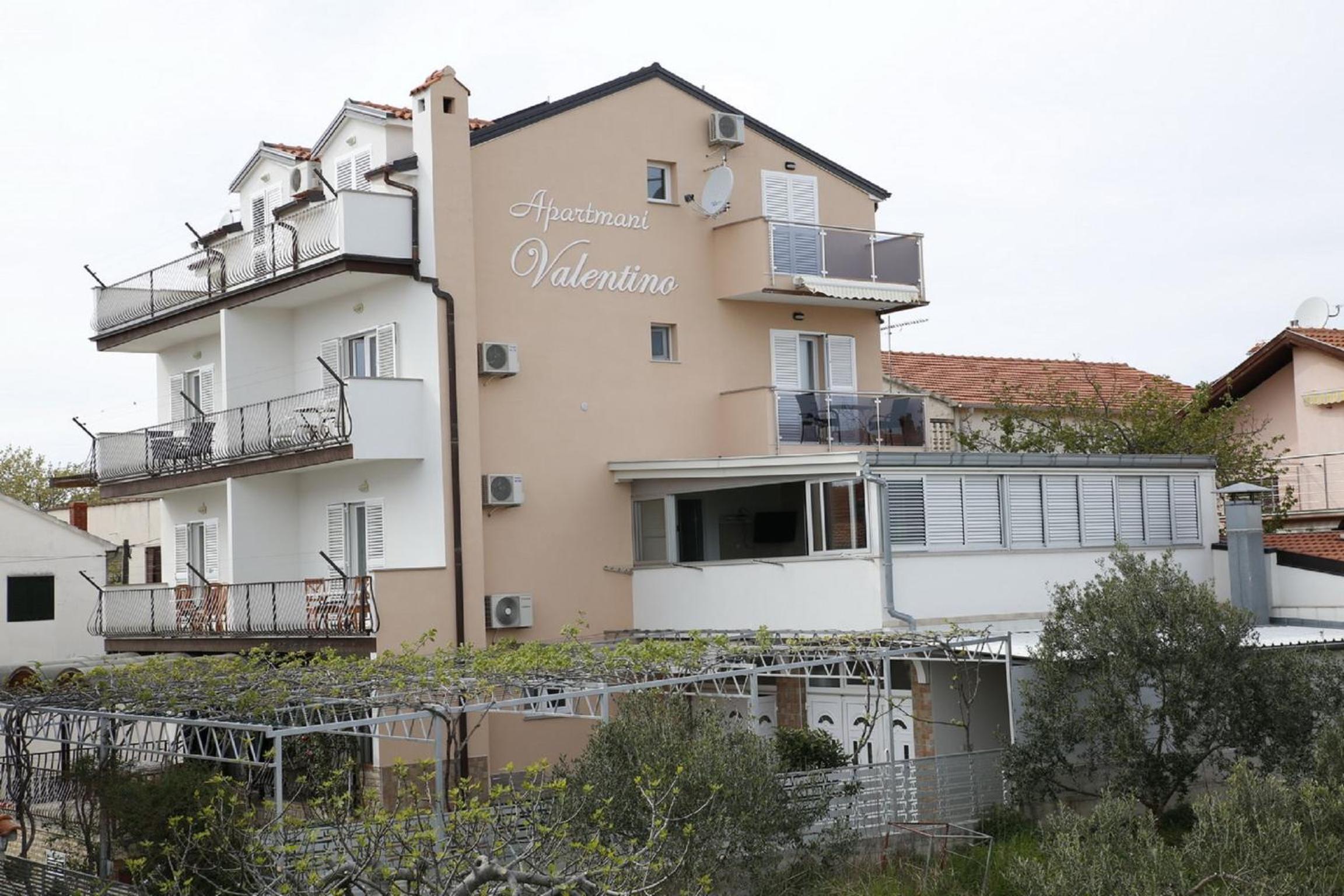 Apartments Valentino