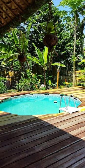 Villa Paro-paro en pleine nature avec piscine