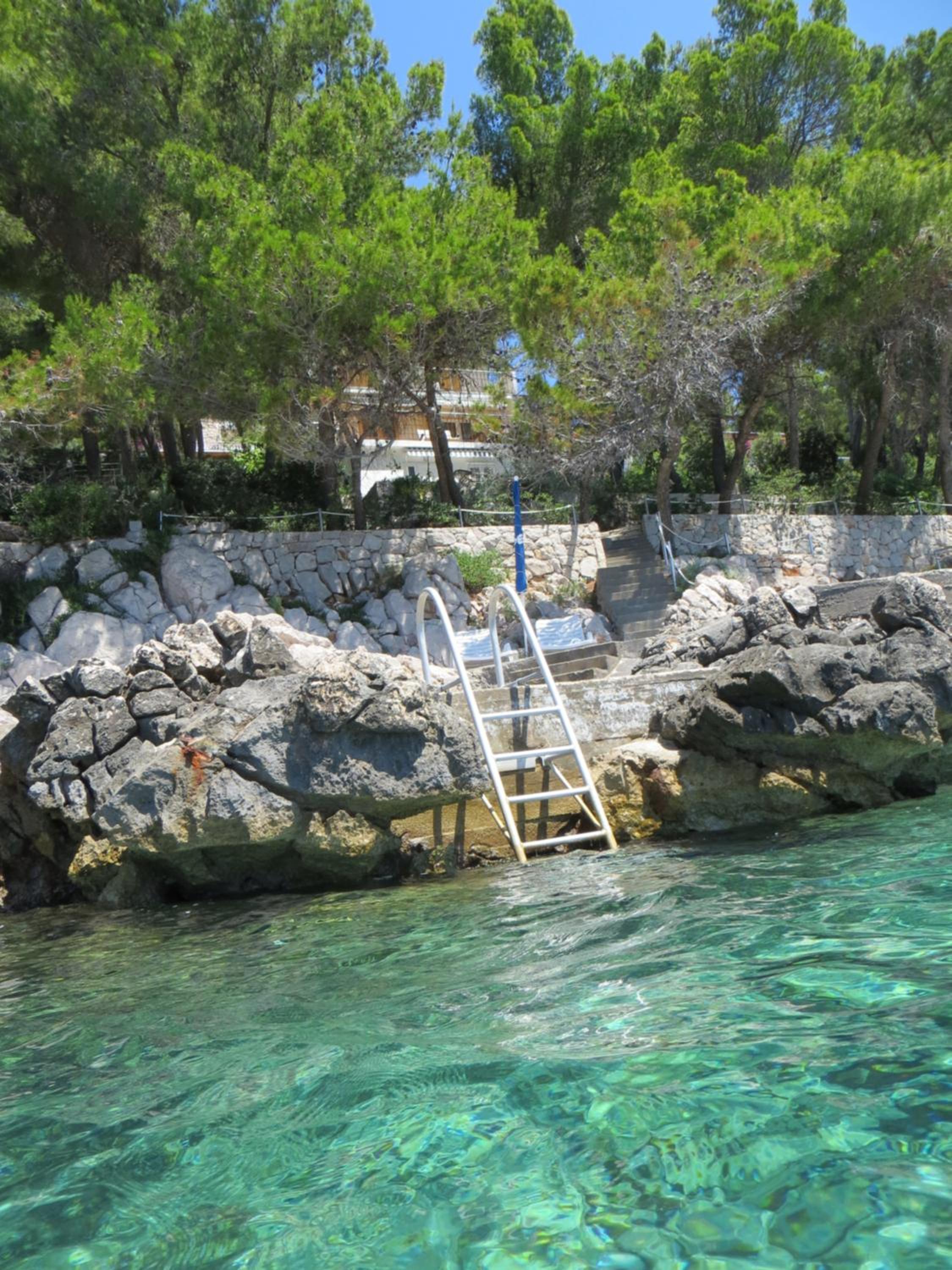 Villa V, 4-star 2-floor 1-apartment seaside property with great outdoors photo 3