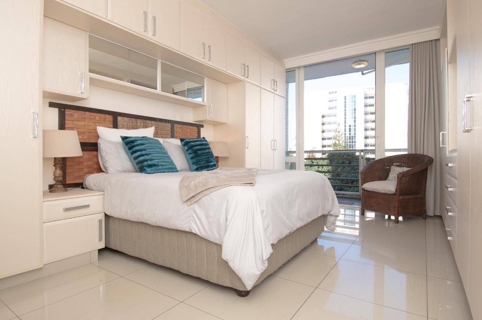 204 Lighthouse Mall Umhlanga Rocks view 3