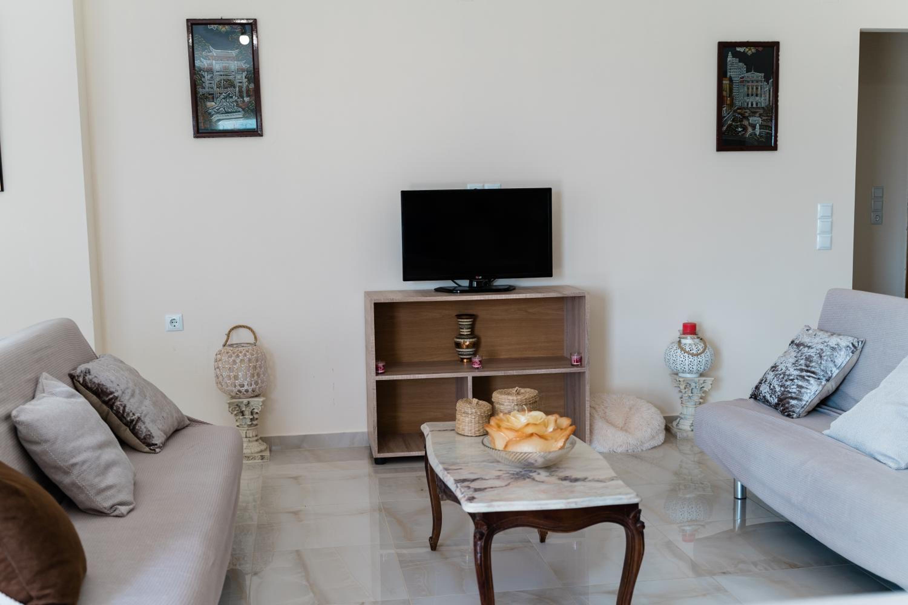 Artemis Villas