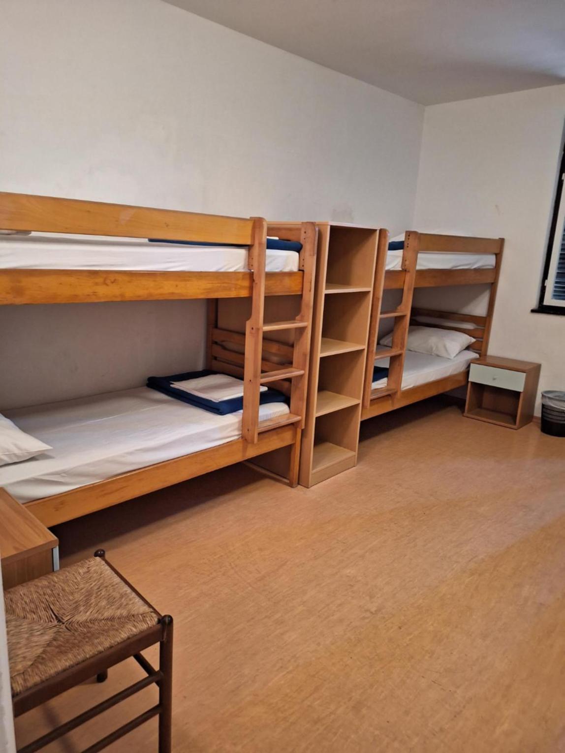 Youth Hostel Pinesta