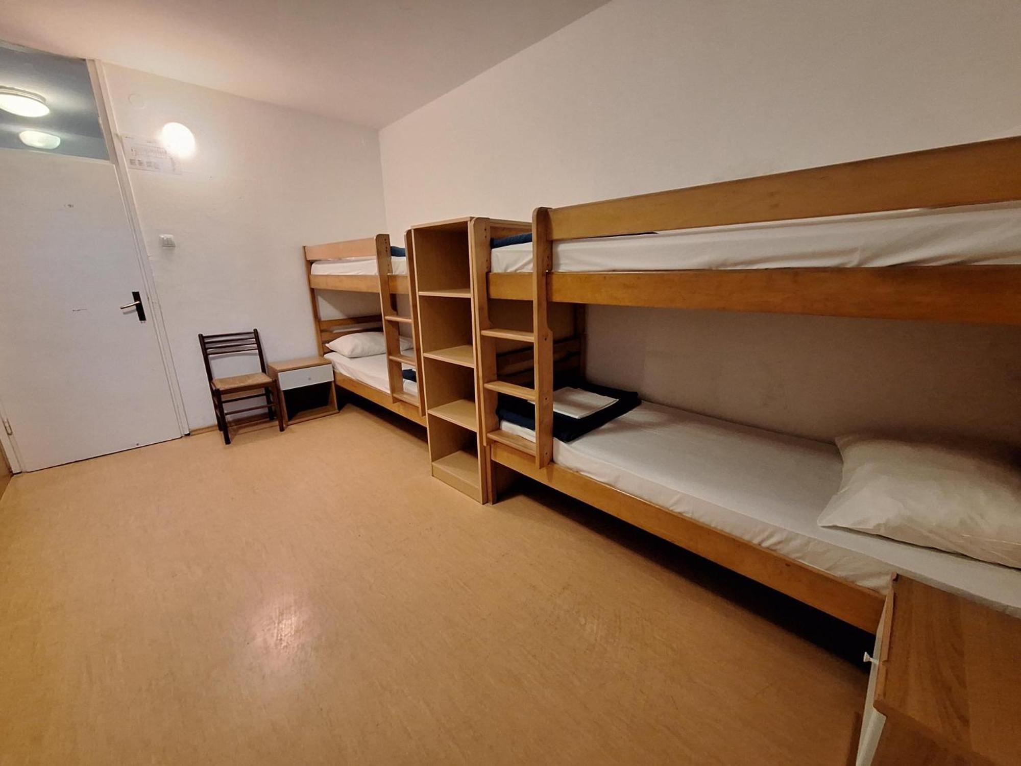 Youth Hostel Pinesta