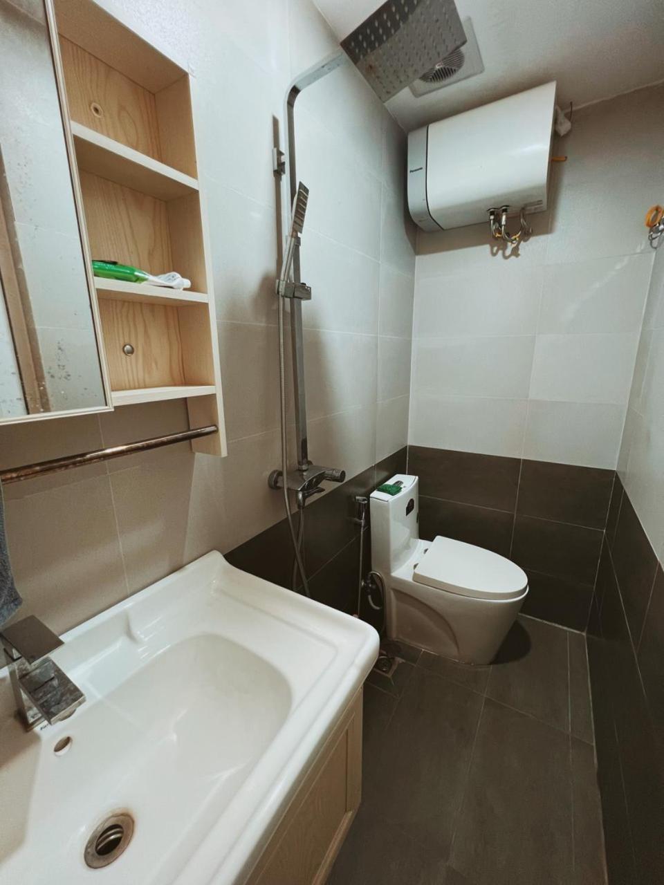 Cua Bac Modern Home in Central Hanoi