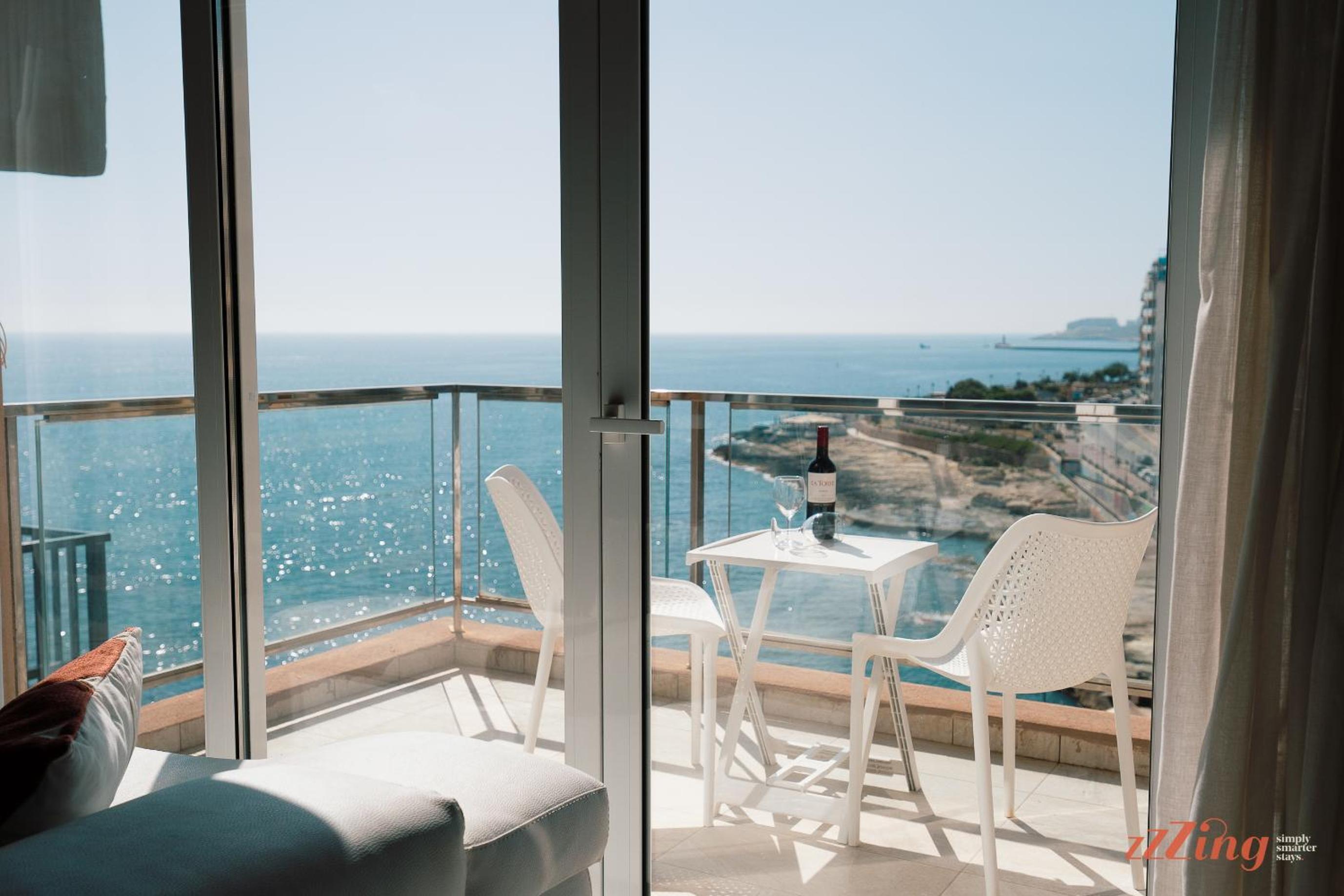 Scenic Seafront Duplex Apartment in Sliema