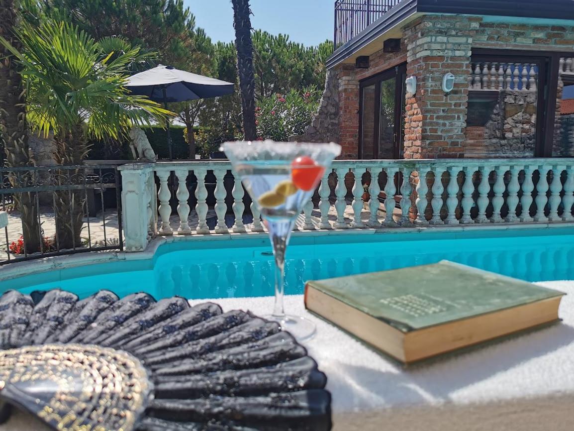 Casa Oasa Boutique rooms Gourmet Pizza Pool near Koper view 4