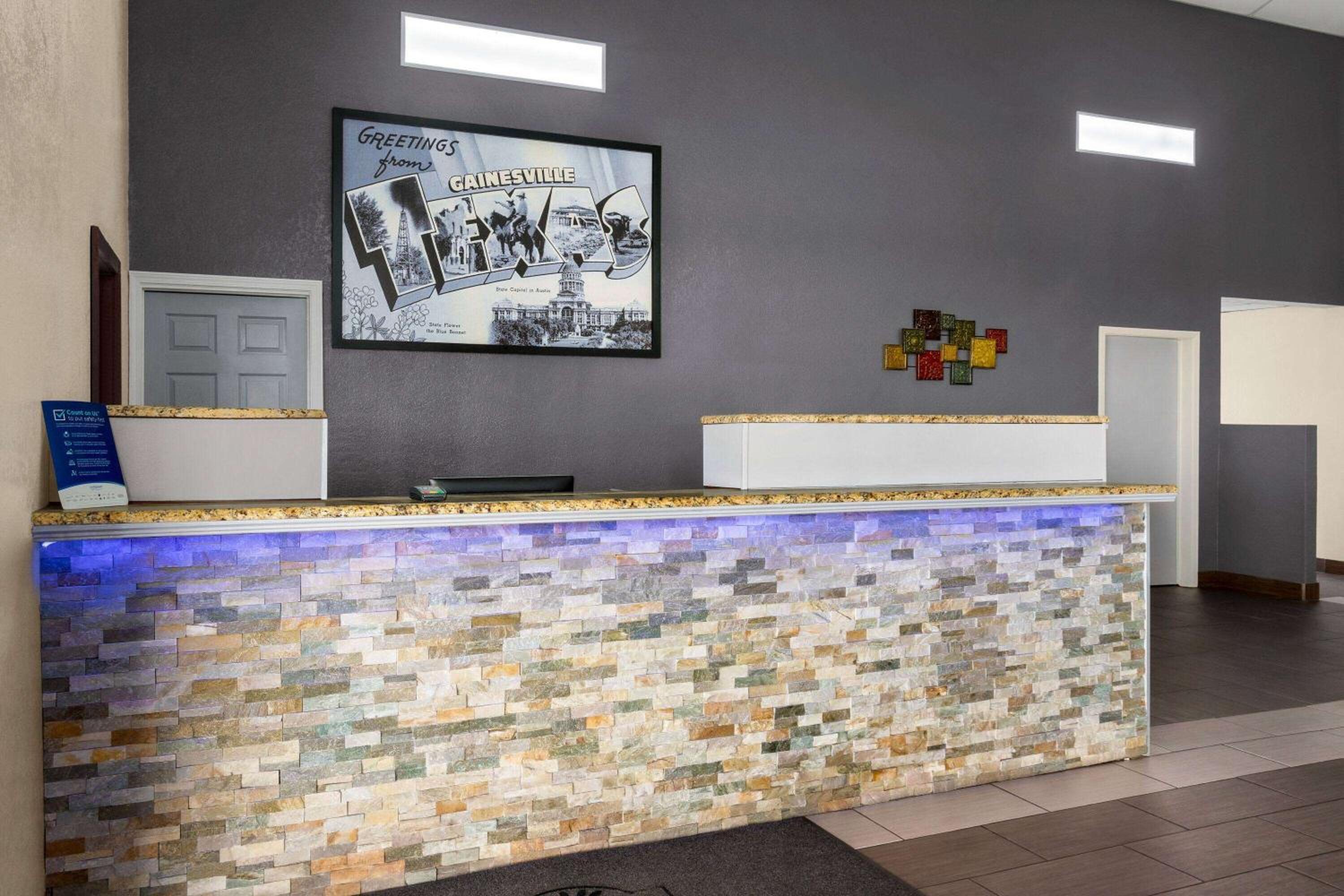 Gainesville Vacations - Super 8 by Wyndham Gainesville TX - Property Image 6