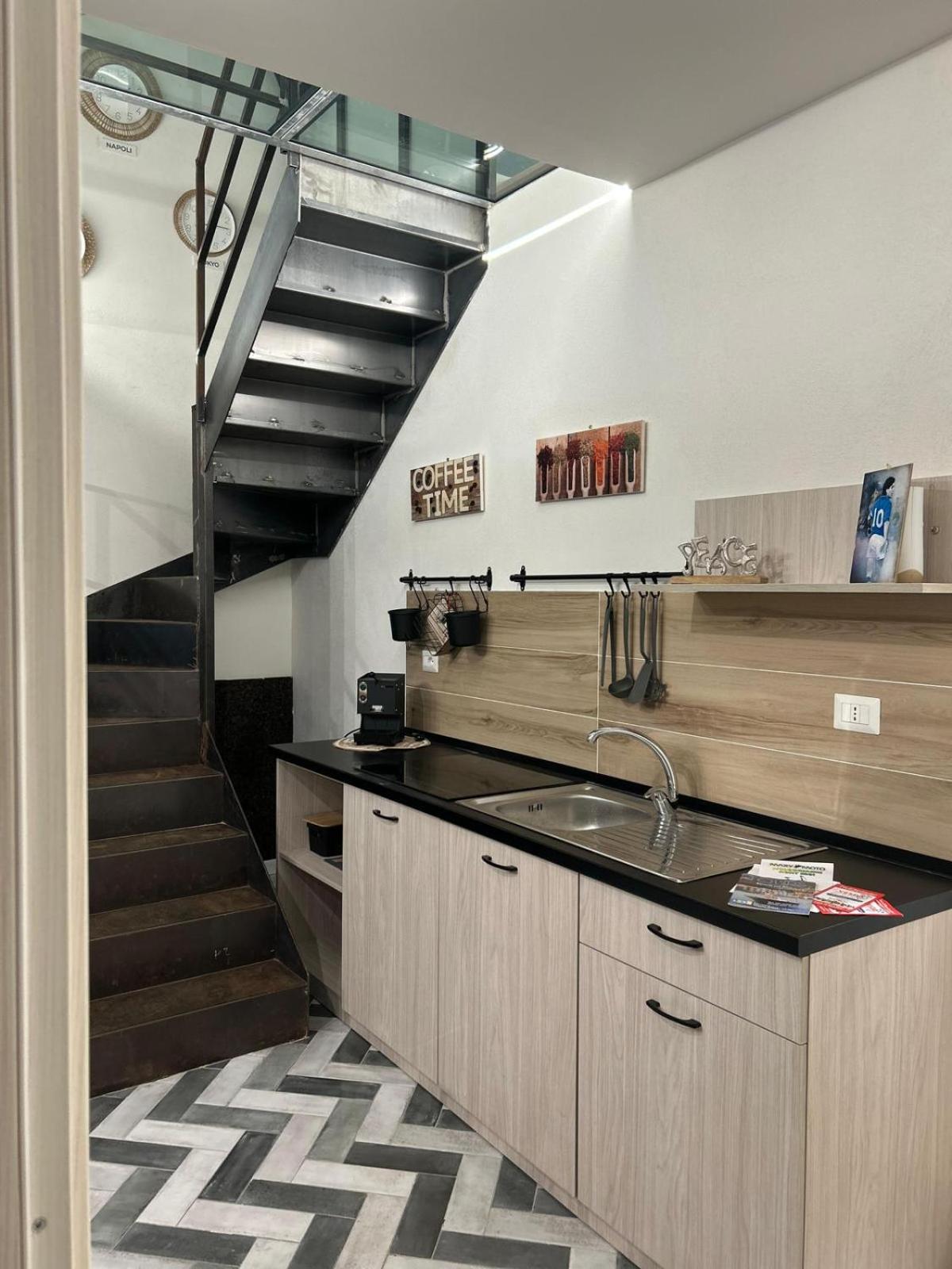 [Centro Storico]Loft Space Partenopeo