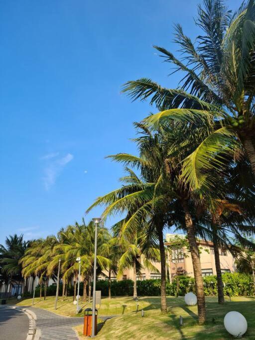 Exquisite Tropical Private Pool Villa With Beach Access view 5