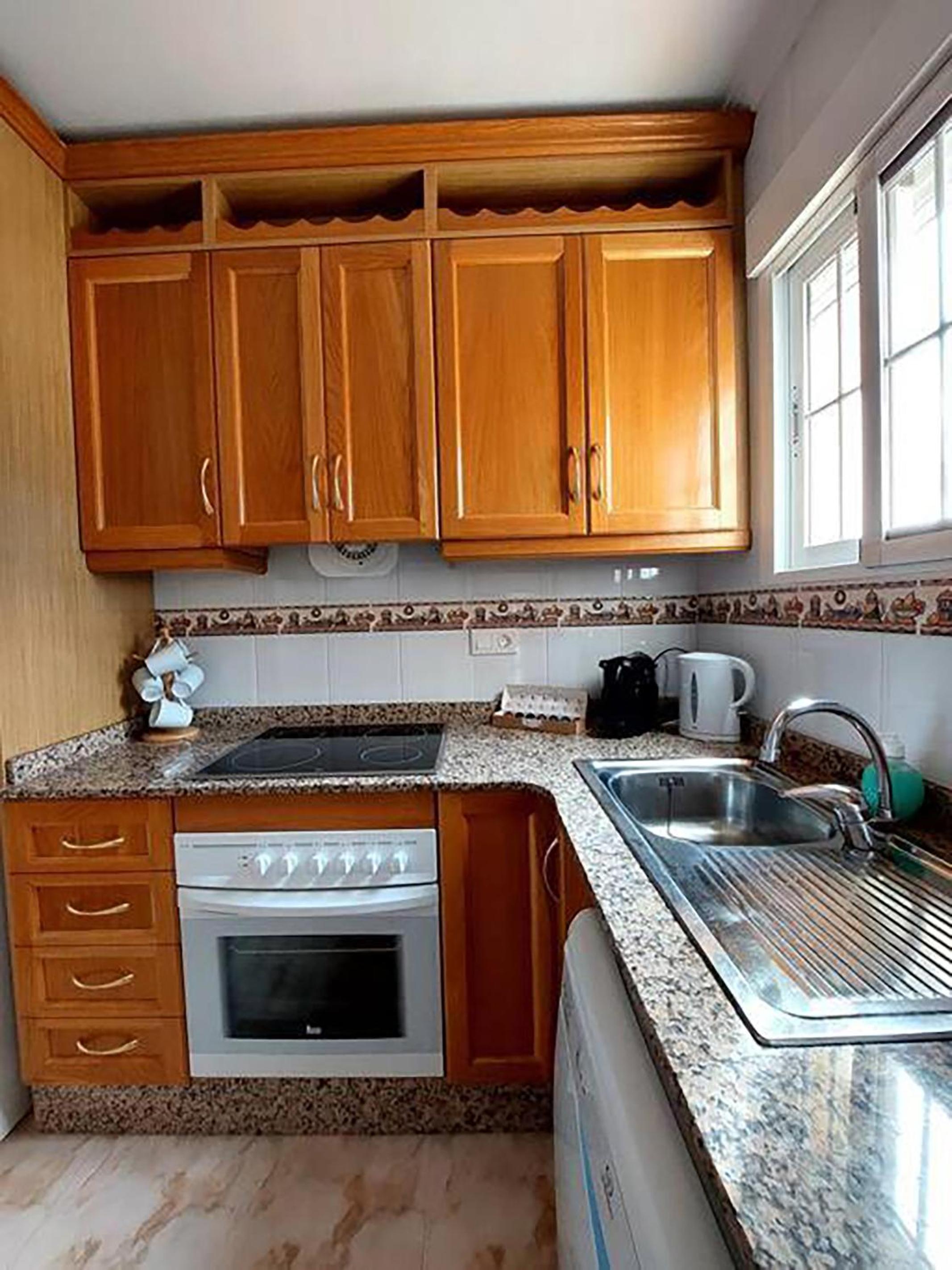 Casa Castillo Penthouse with balcony and solarium near La Zenia boulevard