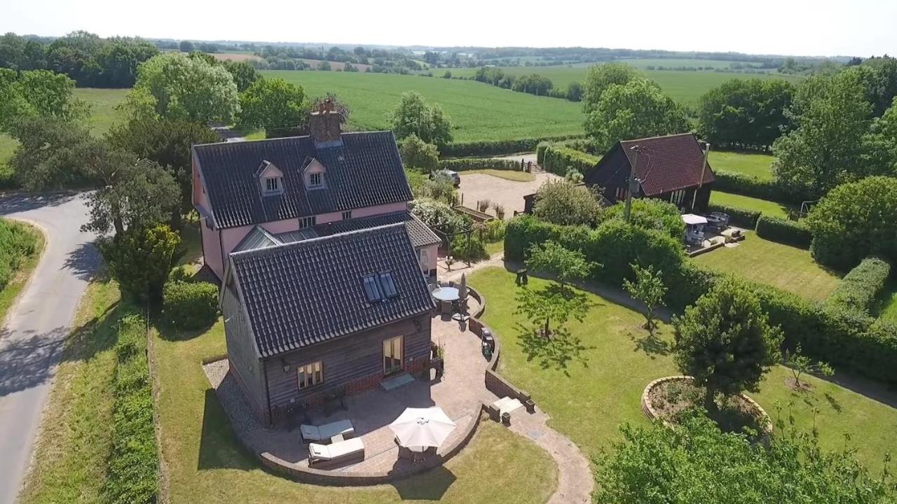 Photo 19