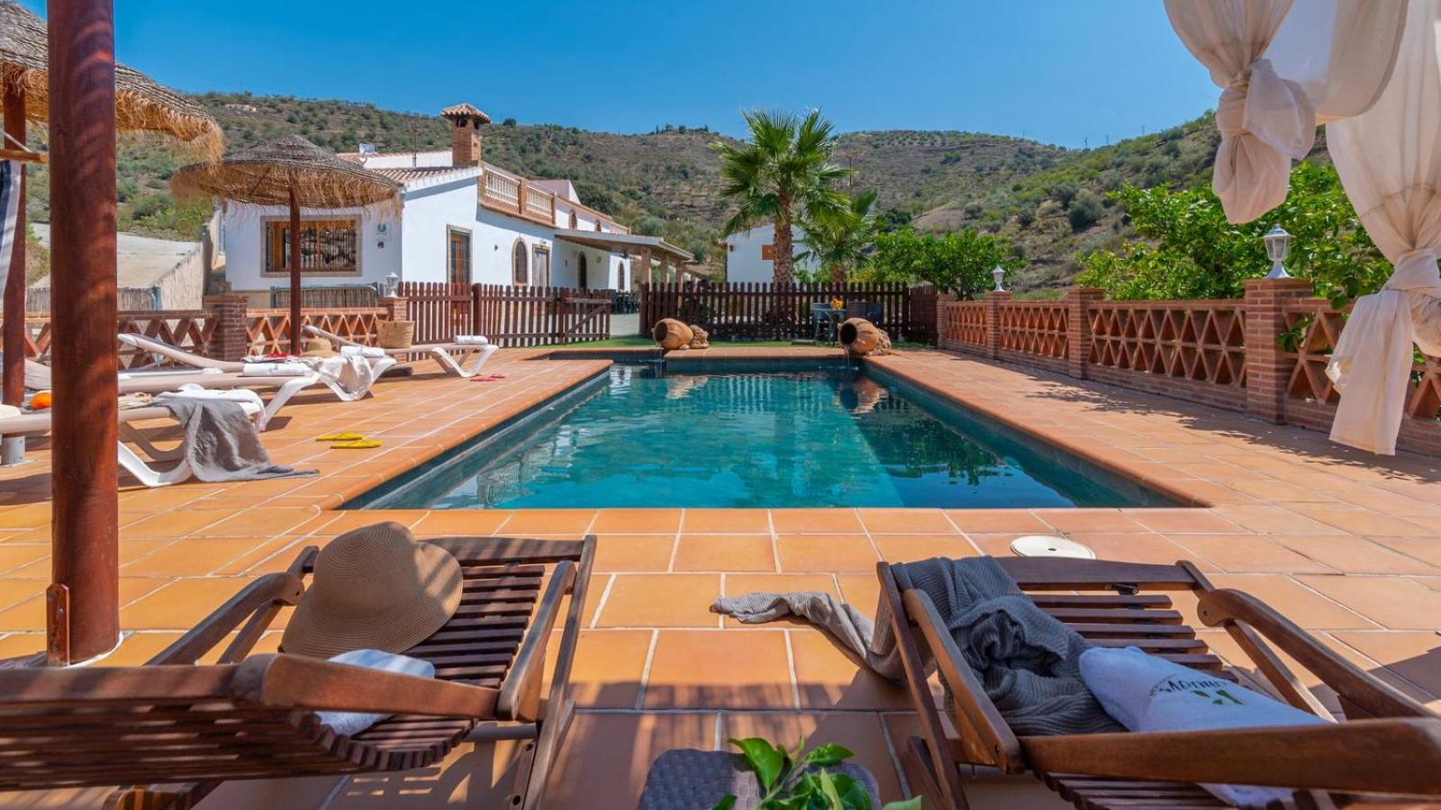 Villa Fuente Pintá Arenas by Ruralidays