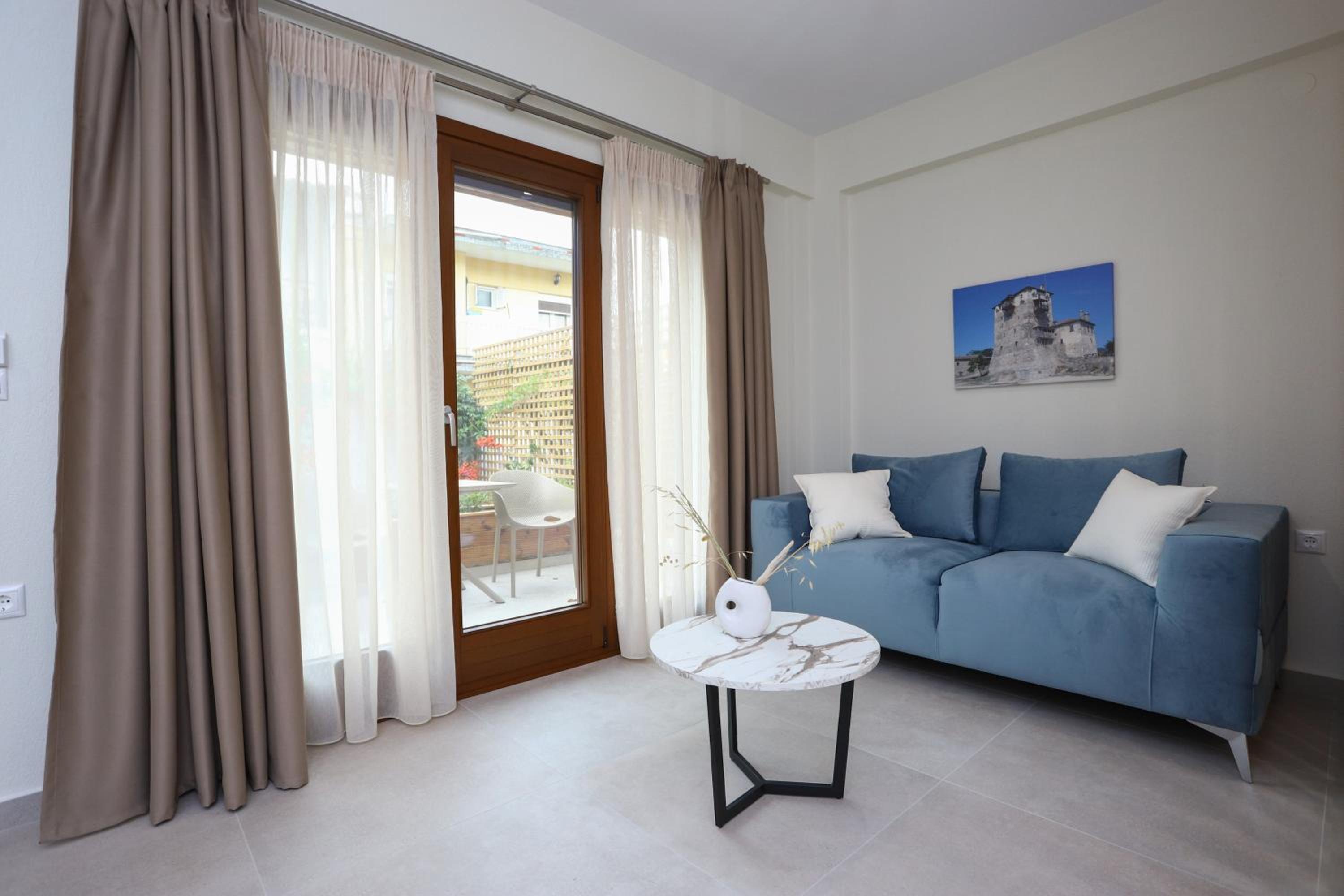 ONAR OURANOUPOLIS