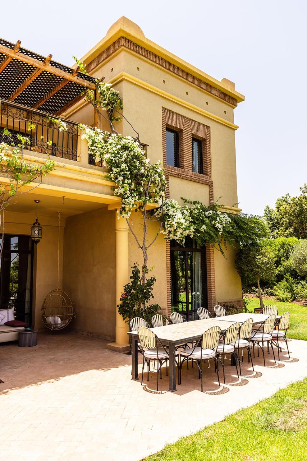 Villa de Luxe avec Piscine Privée et Golf view 3