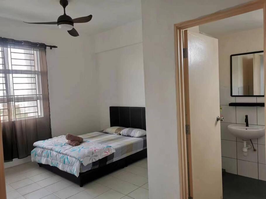 Free Wifi Kuching Mjc Batu Kawa Apartment photo 2