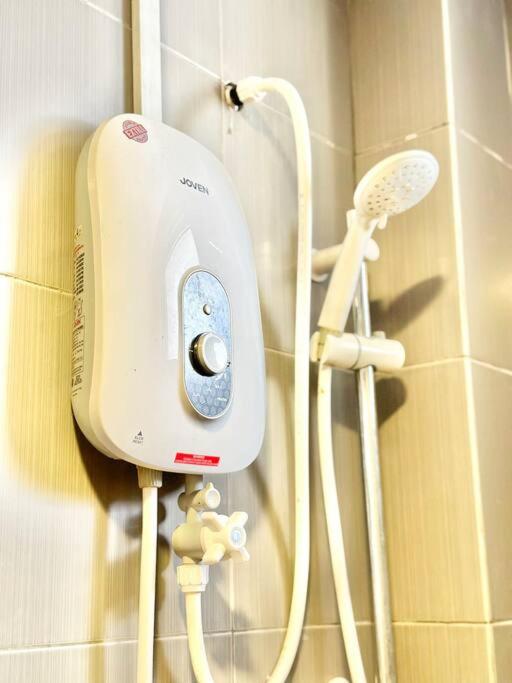 Free Wifi Kuching Mjc Batu Kawa Apartment photo 8