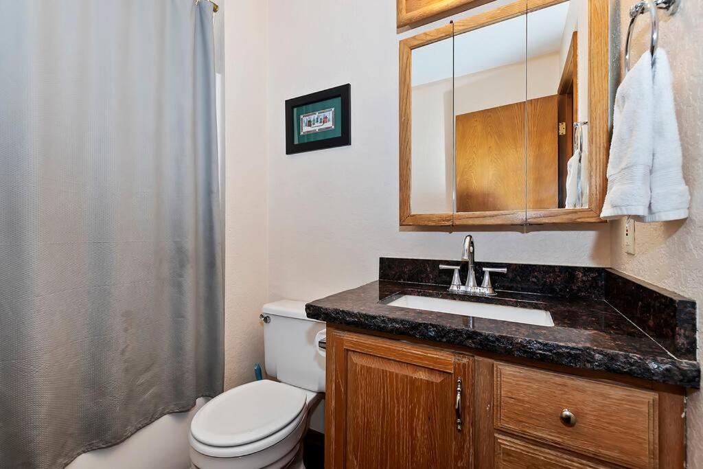 Beautiful 3 BR Cabin/Great Views/Lots of Amenities view 4