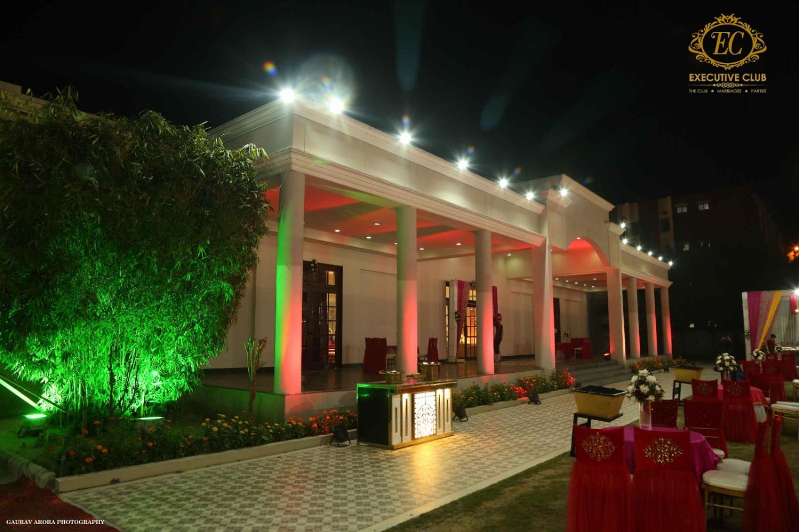 Executive Club