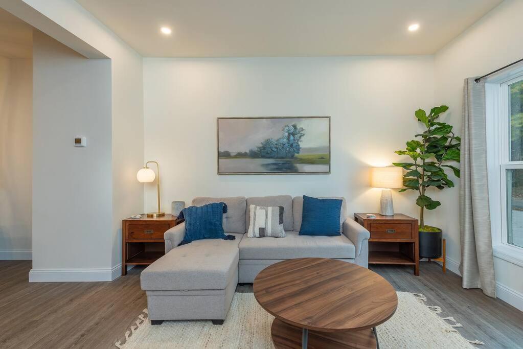 Asheville Overlook! Comfy 2br Asheville Apt/House! view 2
