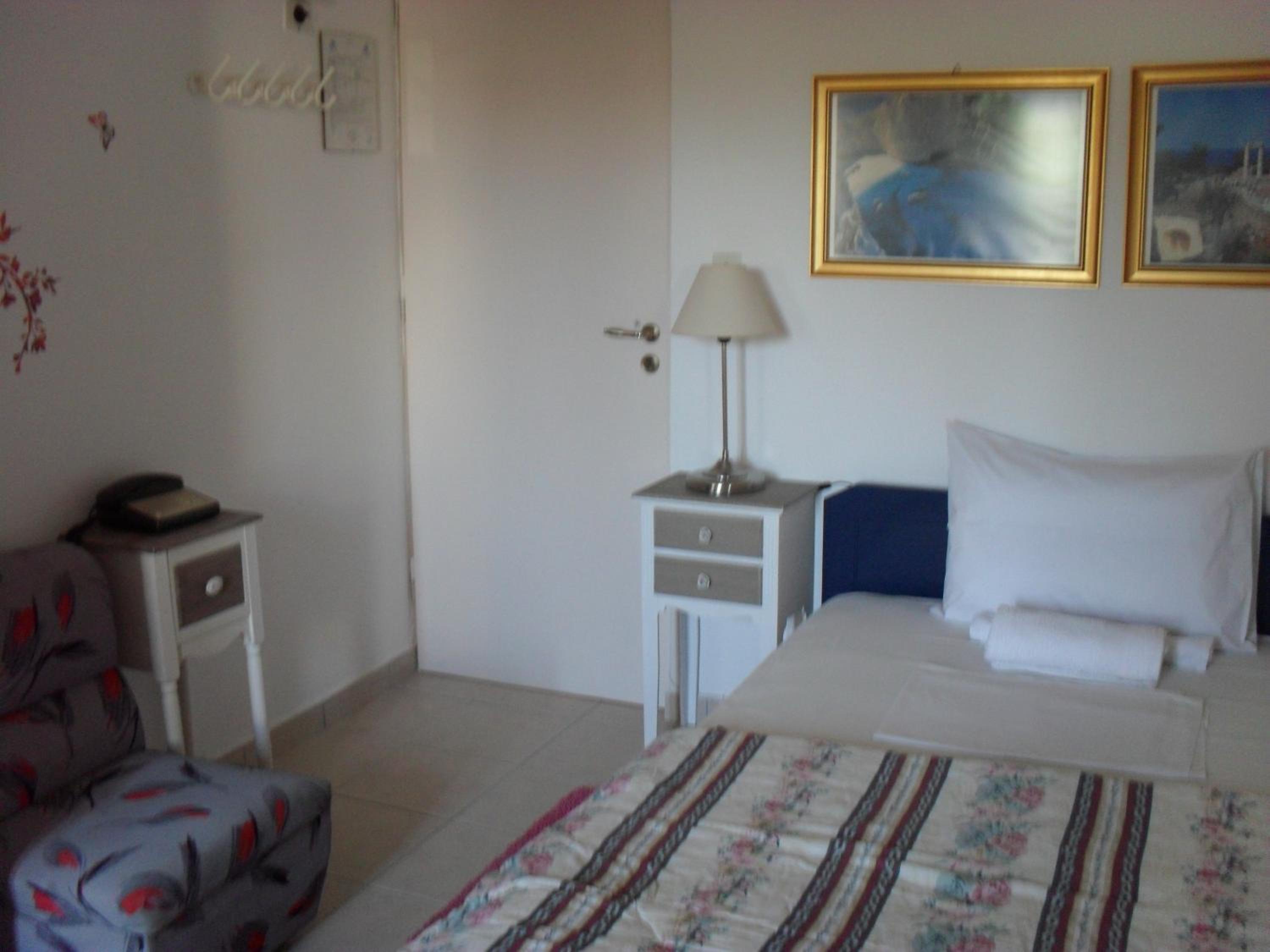 Photo 48