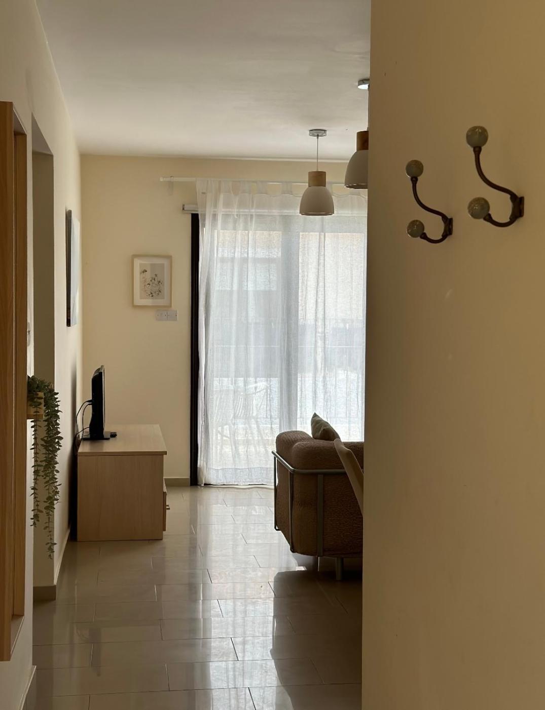 Quiet kykladesAG10/near the beach, Paralimni