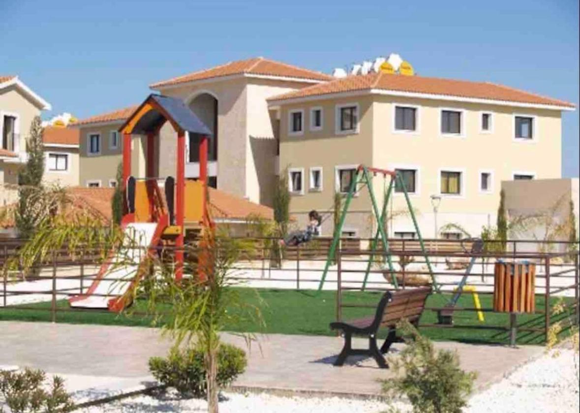 Quiet kykladesAG10/near the beach, Paralimni