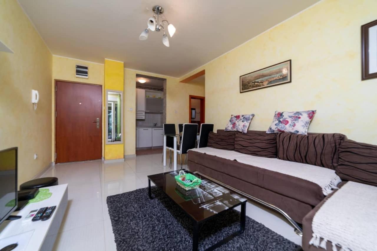 Flower apartment