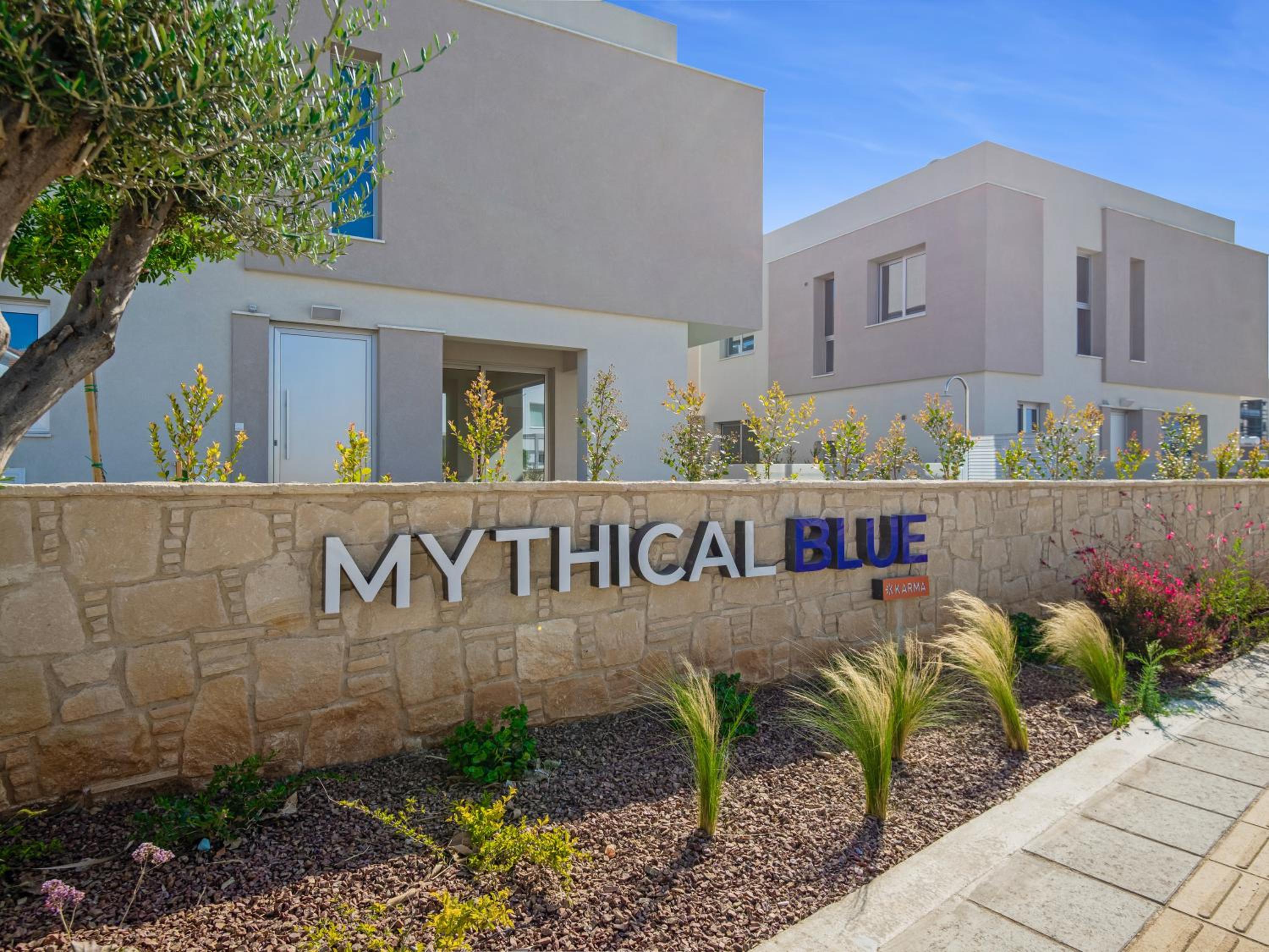 Sanders Mythical Blue Villas