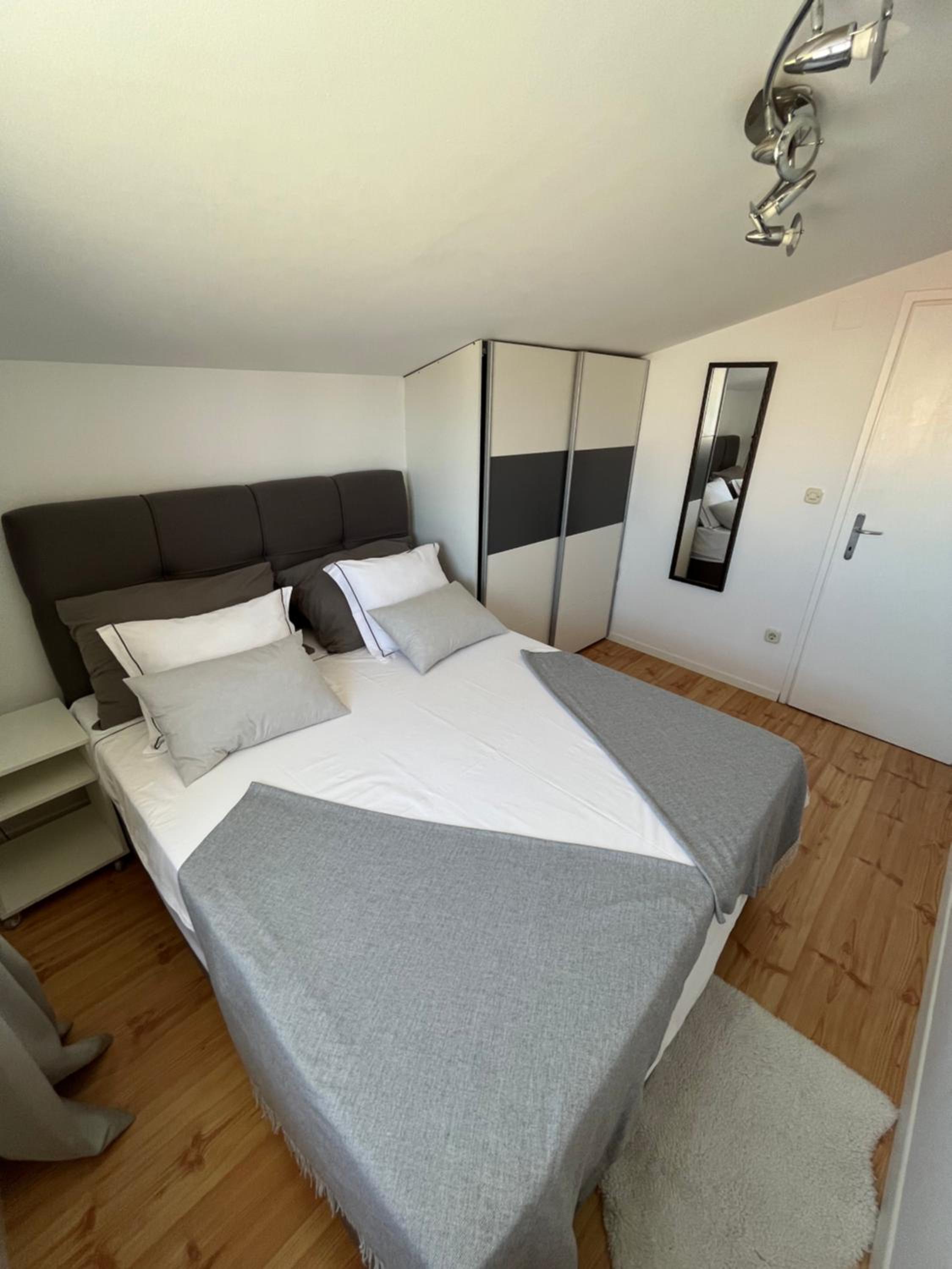 Perla Alba Apartments