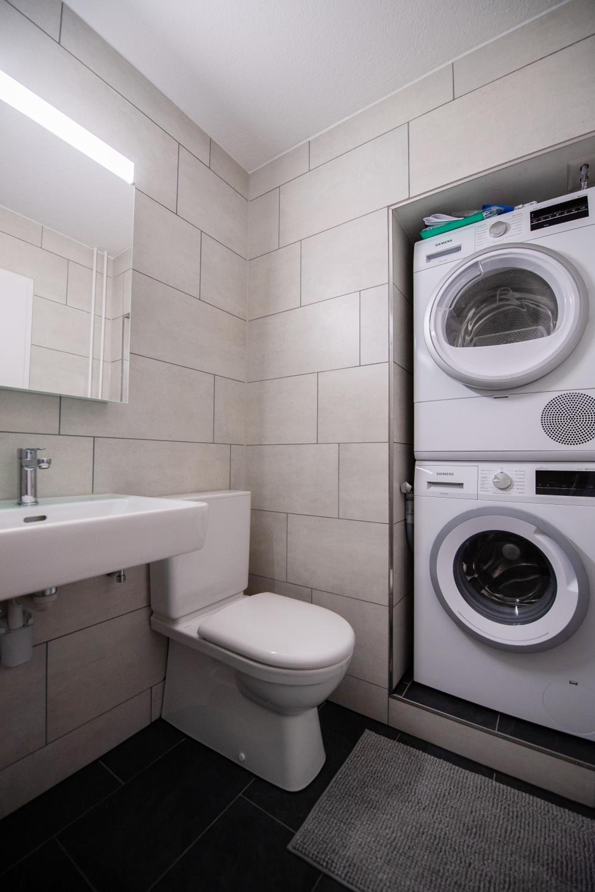 Moderne & helle Wohnung mit Netflix & Bergsicht