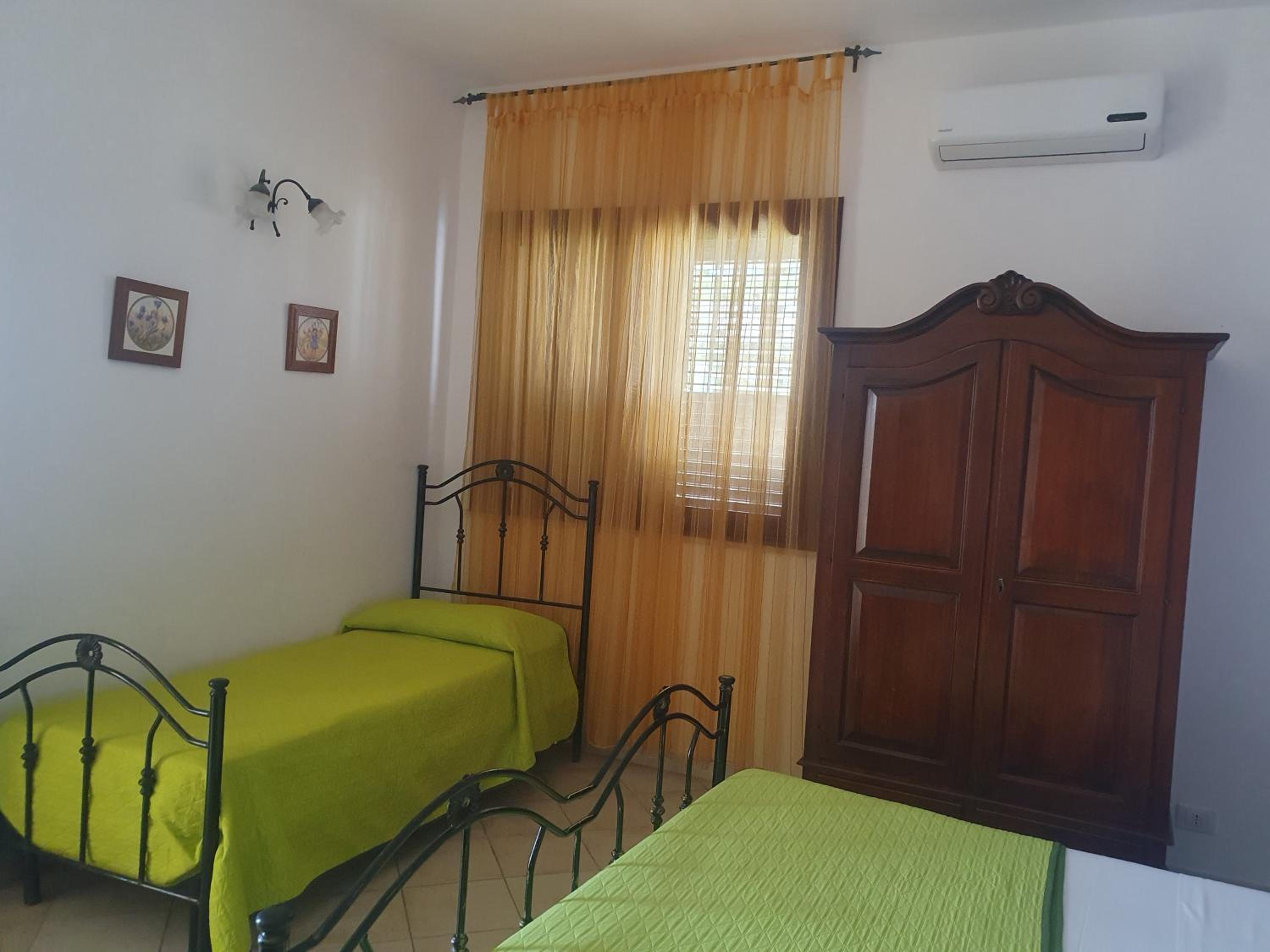 Azzurro mare view 5