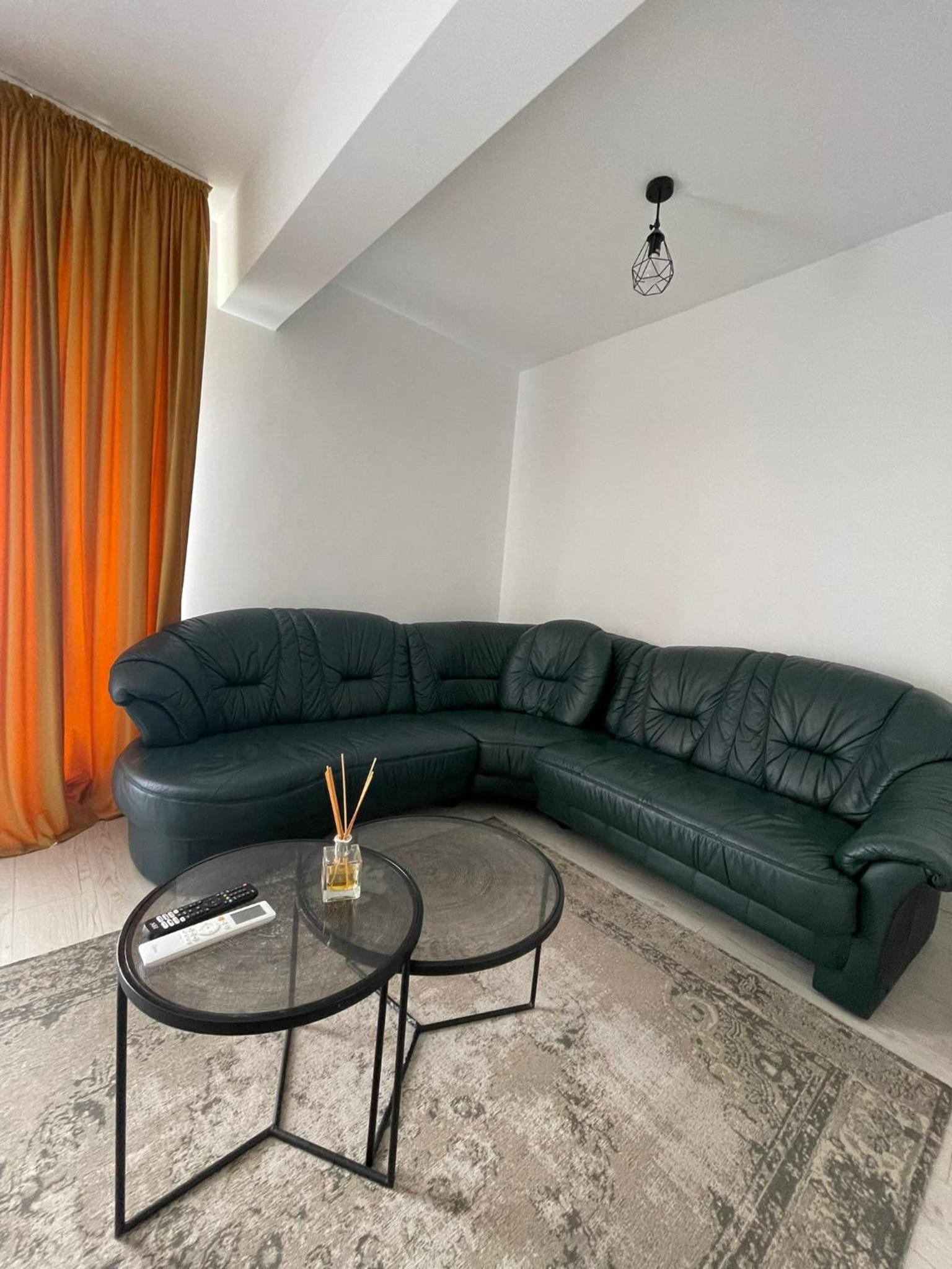 Residence 5 view 5