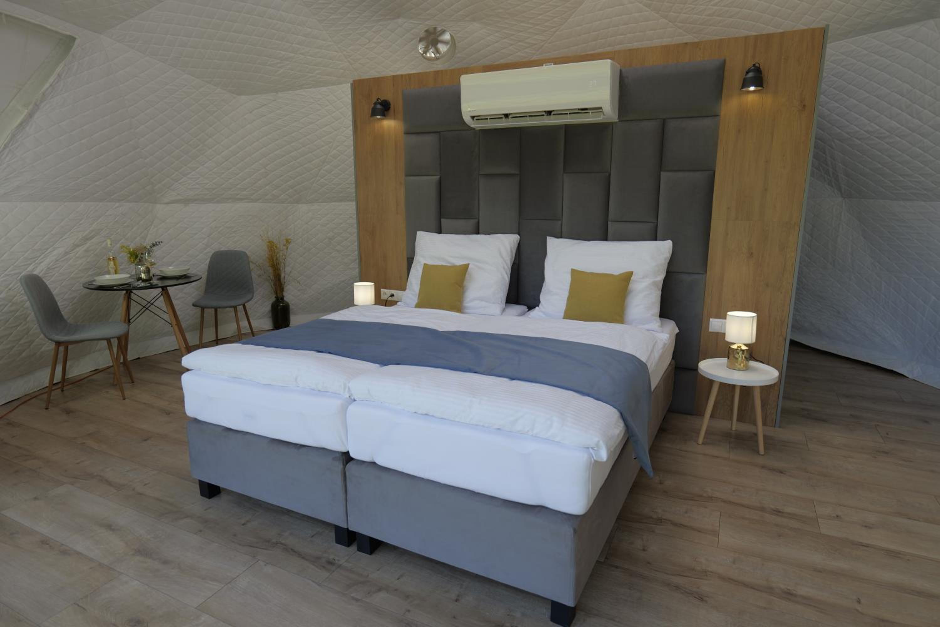 Glamping Resort