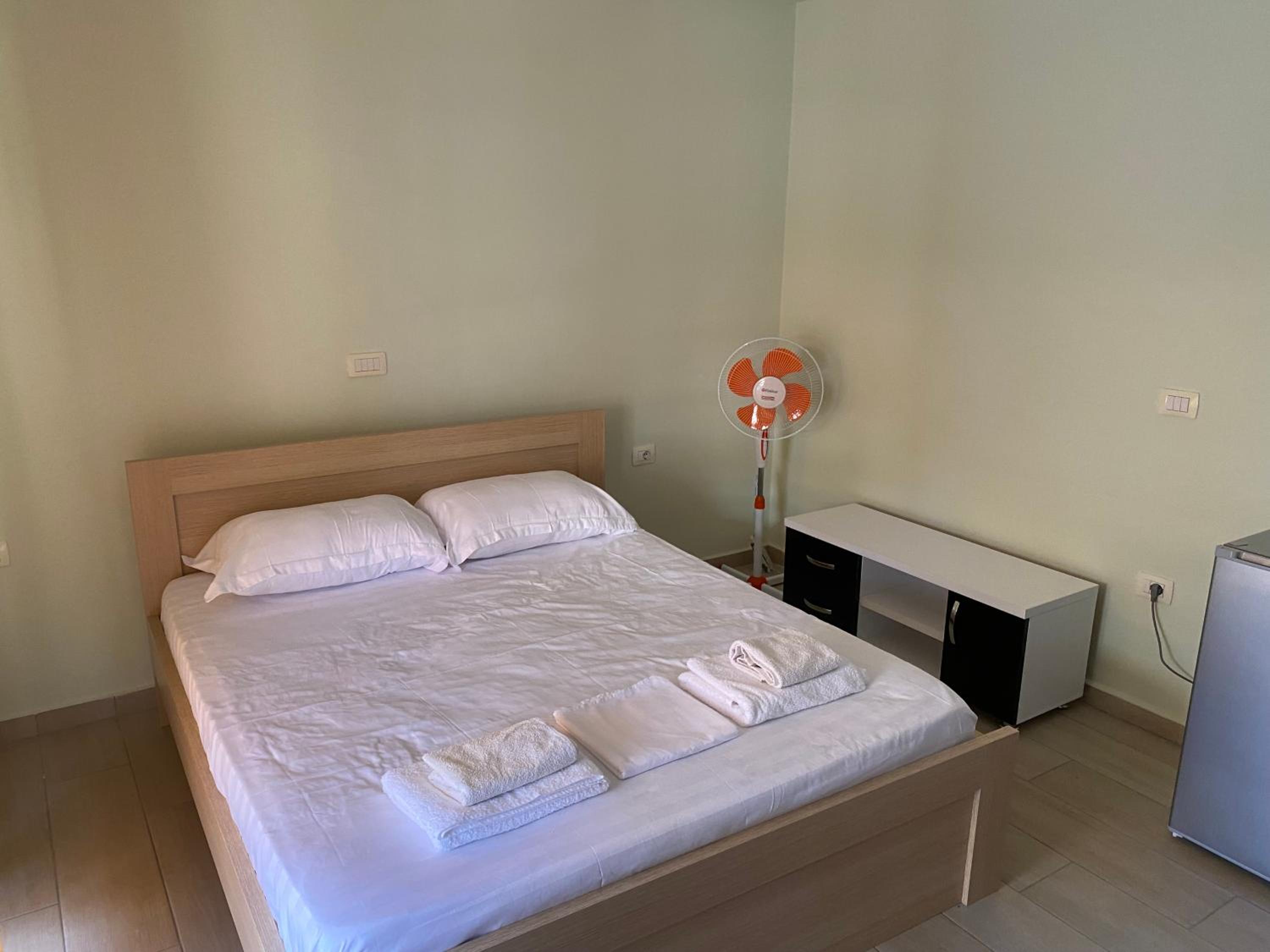 Blue Breeze Side View Apartment