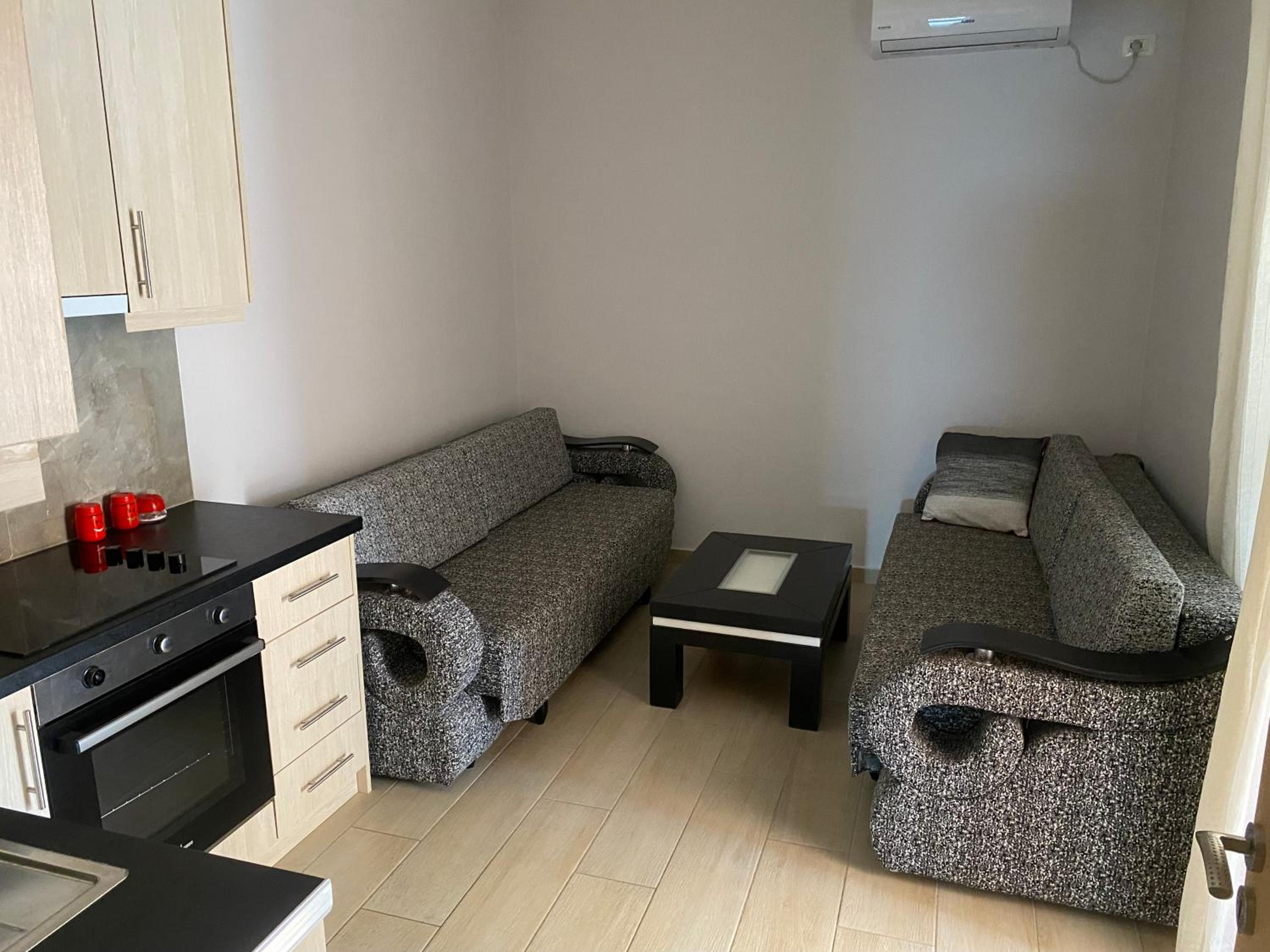 Blue Breeze Side View Apartment