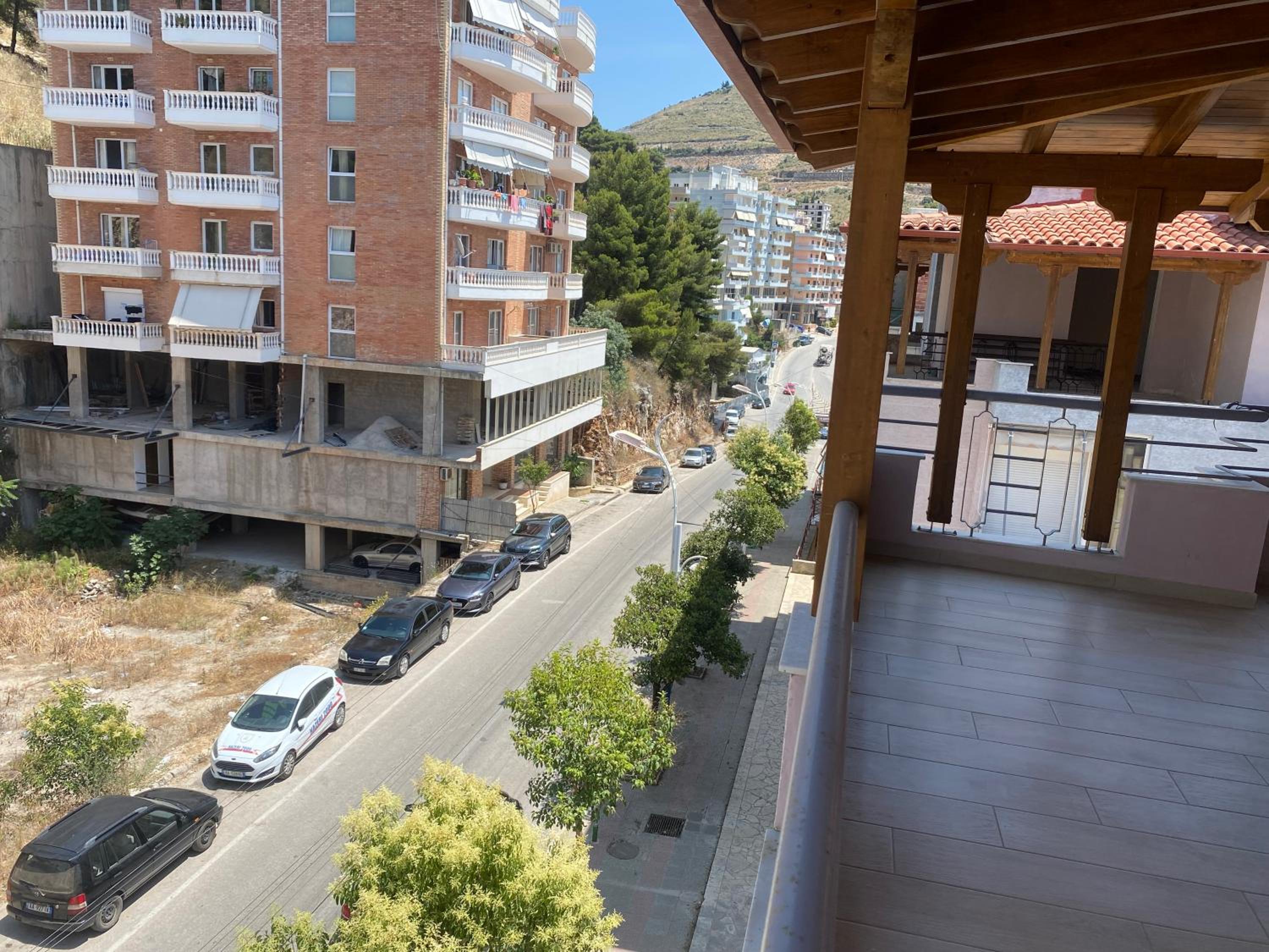 Blue Breeze Side View Apartment