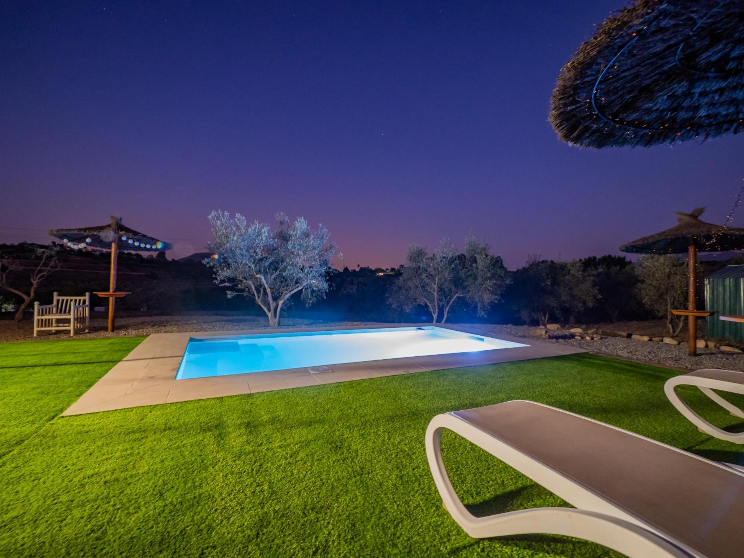 Cubo's Greenlife Loft Total Privacy Pool