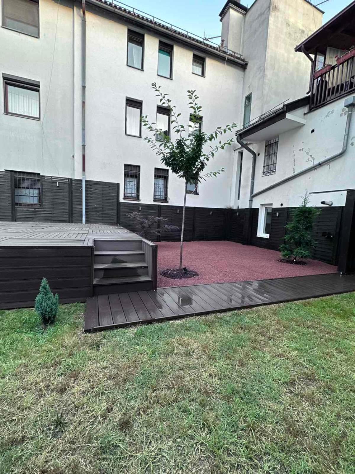 emma lux apartment