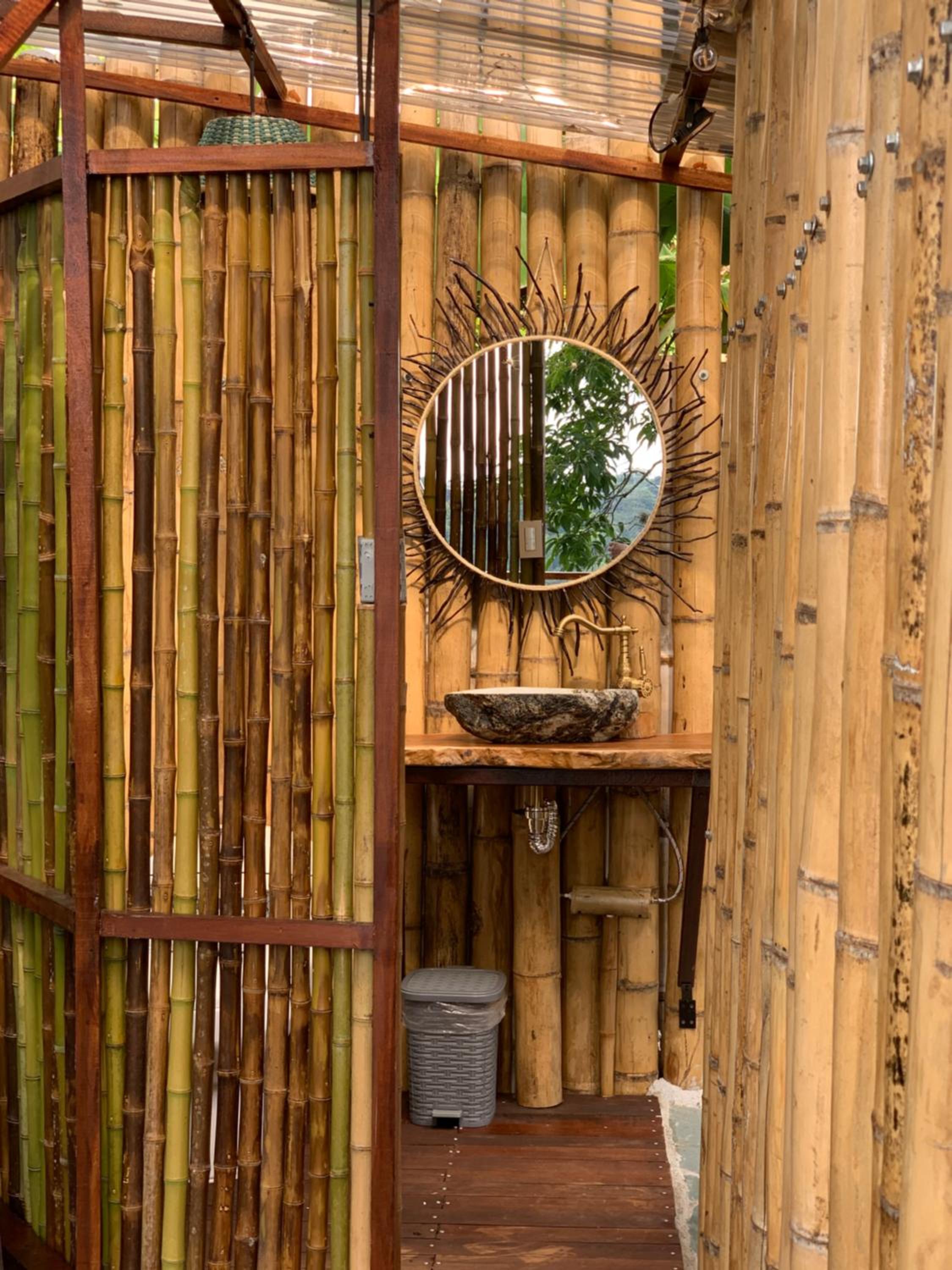 Happy Glamping Quindio - Tipo Domo Traslúcido