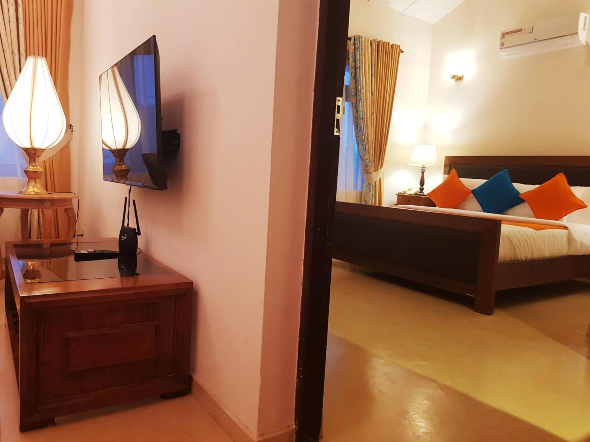MyHavelock Town Studio Apt, with Own Pvt Gate Parking in Main City view 2