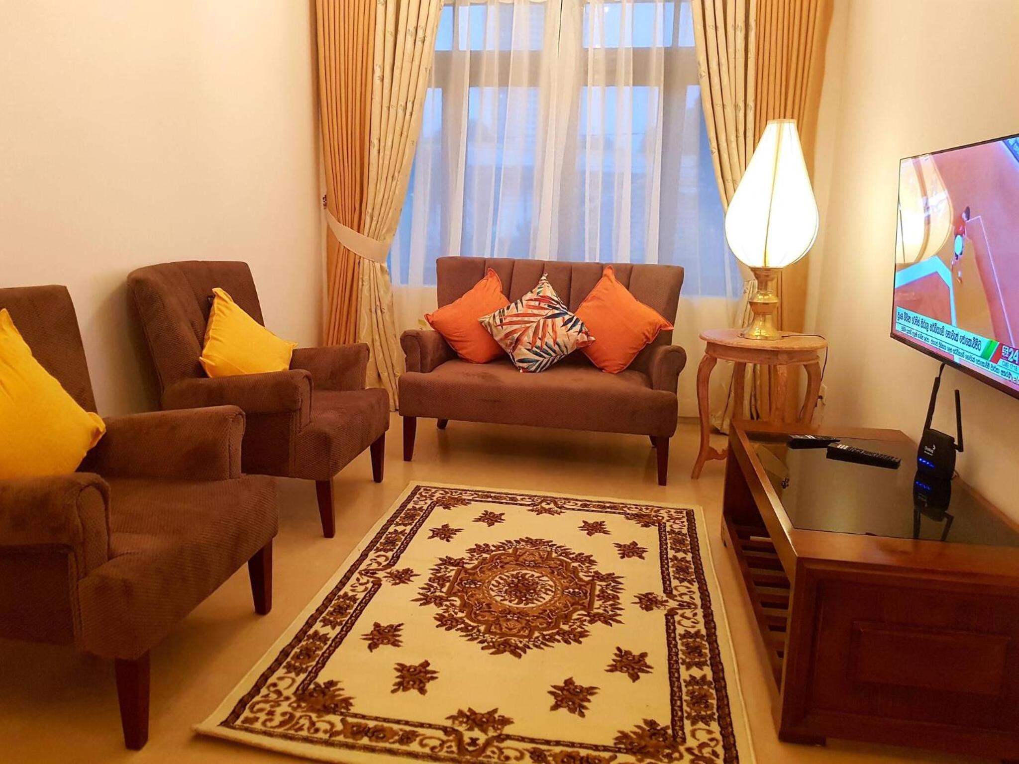 MyHavelock Town Studio Apt, with Own Pvt Gate Parking in Main City view 3