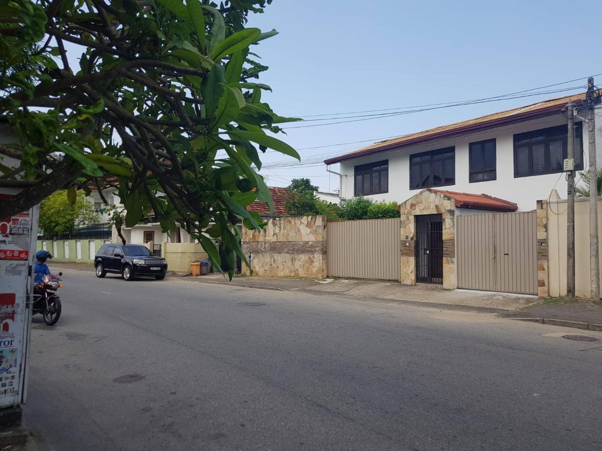 MyHavelock Town Studio Apt, with Own Pvt Gate Parking in Main City view 5